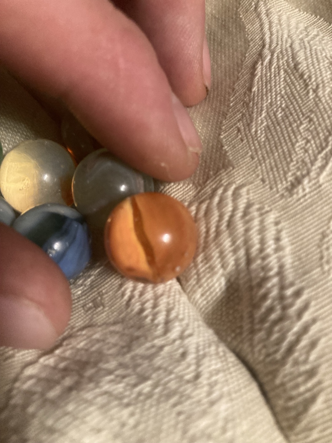 Orange Cat's Eye by Vitro Agate, identification view