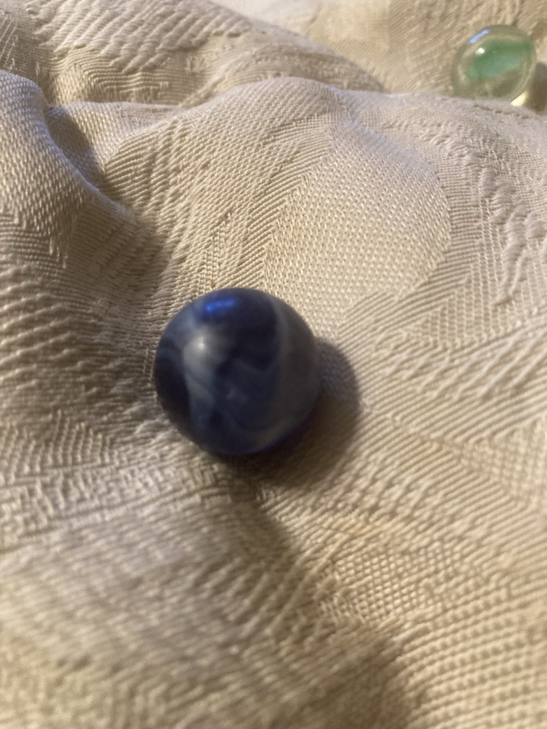 Blue Slag by Akro Agate, identification view