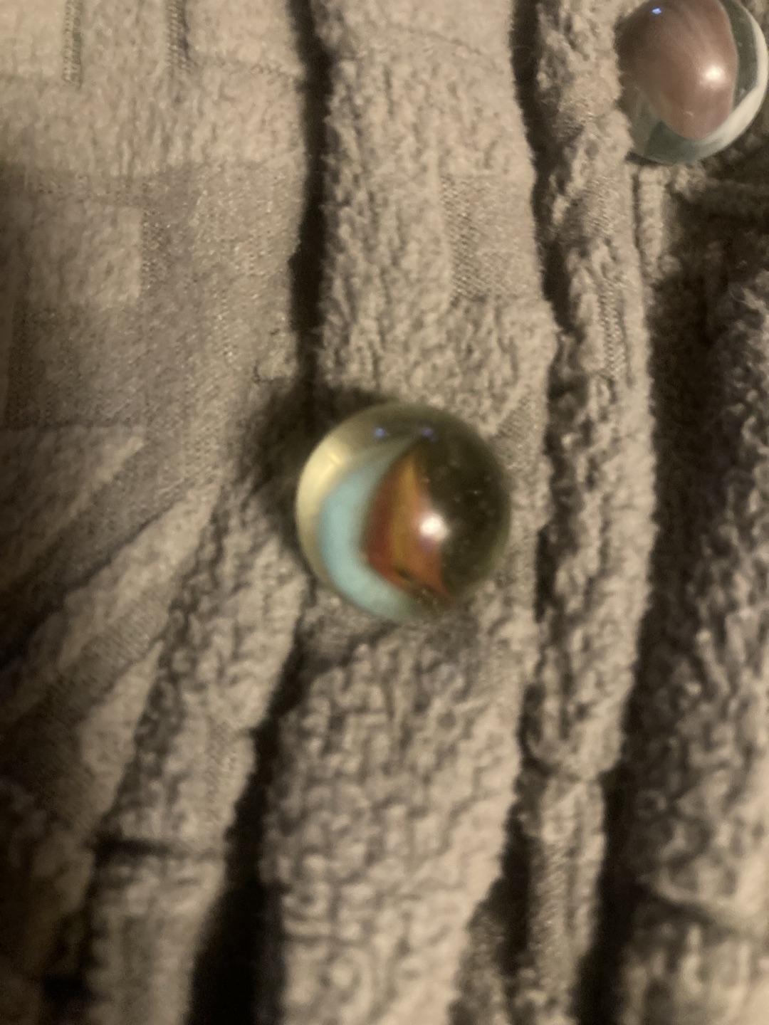 Tiger Eye Blue with Red and Yellow by Vitro Agate, identification view