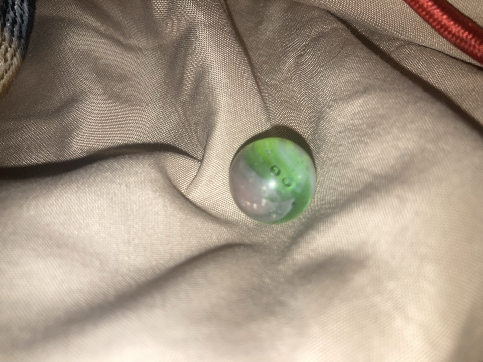 Ghost Cat's Eye by Vitro Agate, identification view