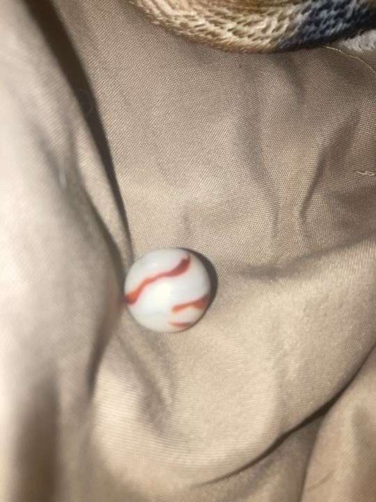 Special - Red on White by Akro Agate, identification view