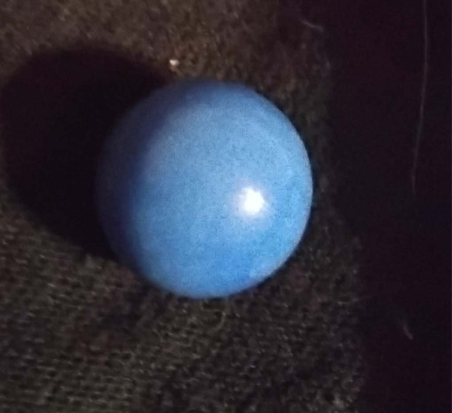 Light Blue Opaque by Vitro Agate, identification view