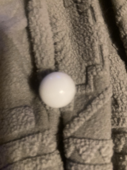 Snow White Solid by Marble King, identification view