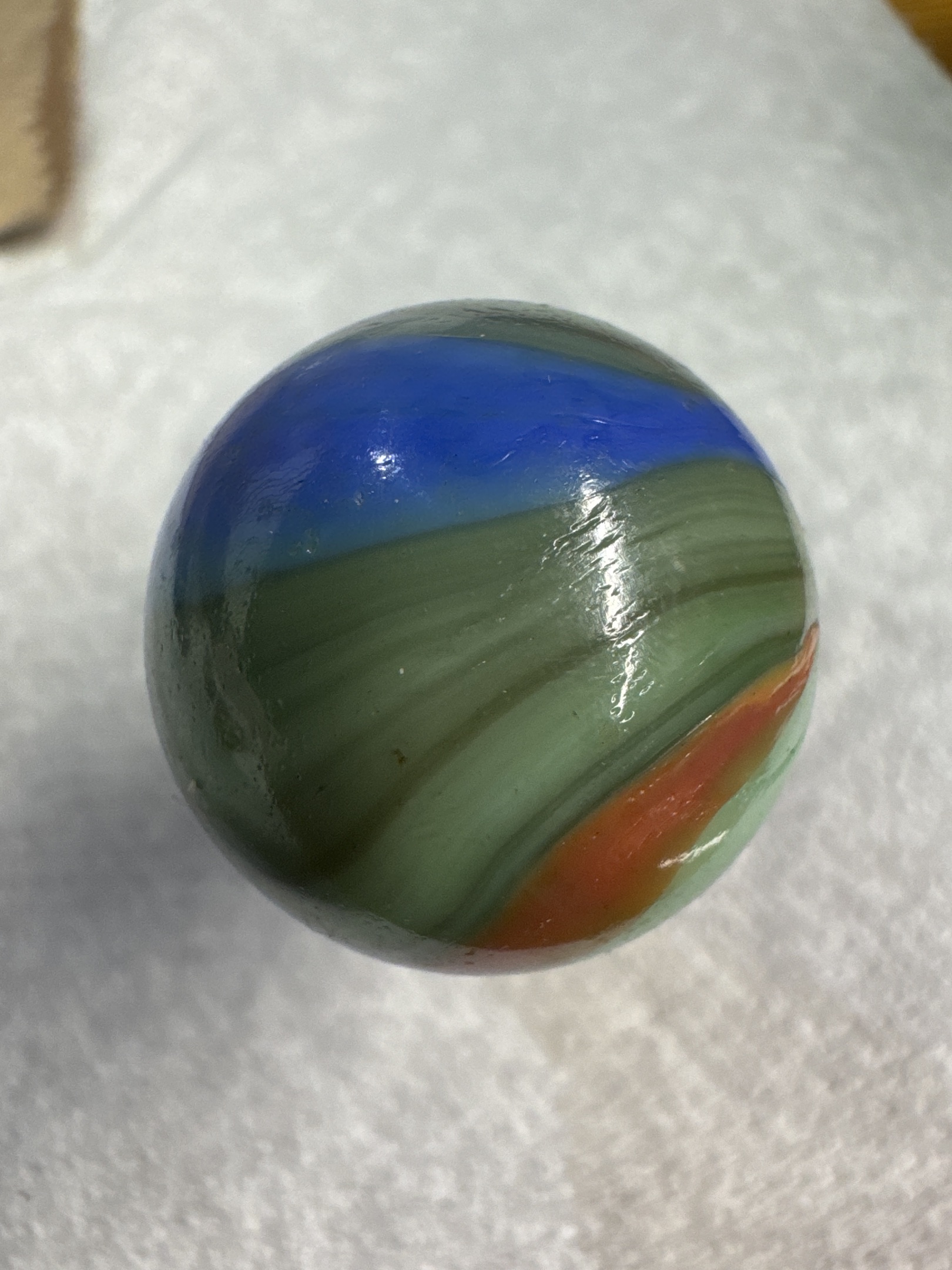 Rainbow by Peltier Glass Company, identification view