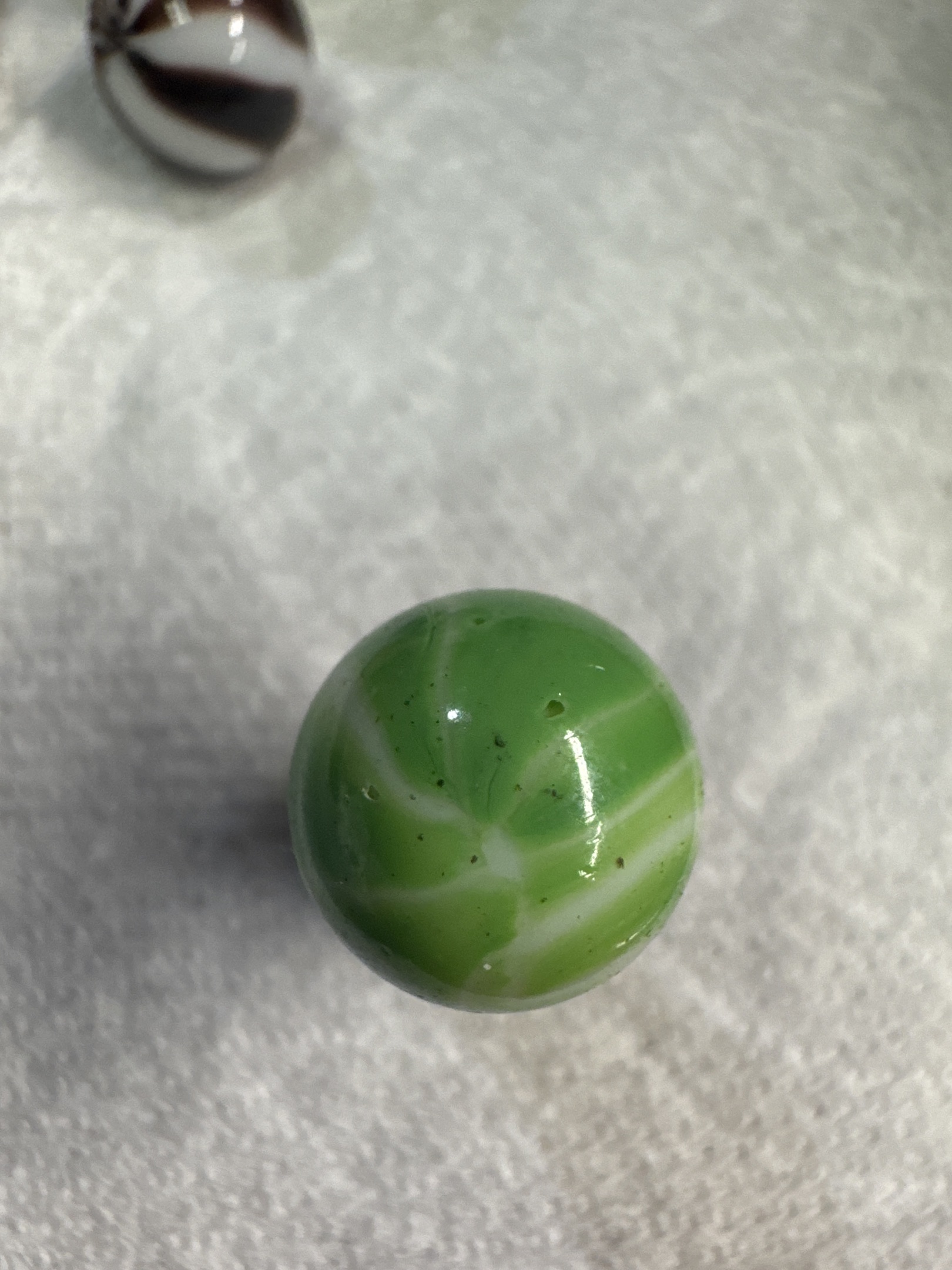 Lime Green Opaque Swirl by Vitro Agate, identification view