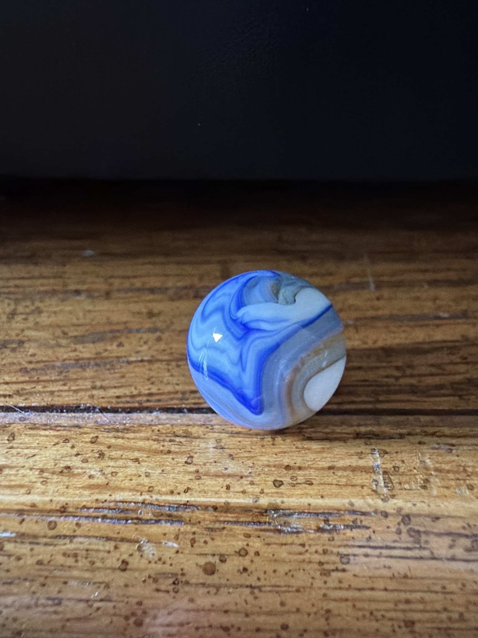 Blue and Tan Swirl by Alley Agate
