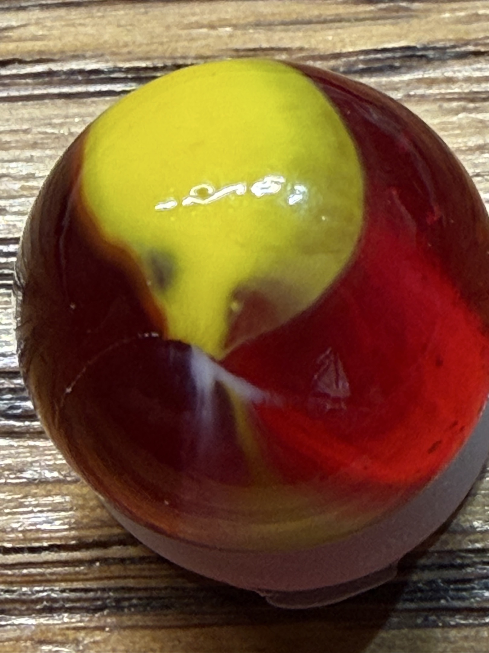 Ketchup & Mustard by Peltier Glass Company, identification view