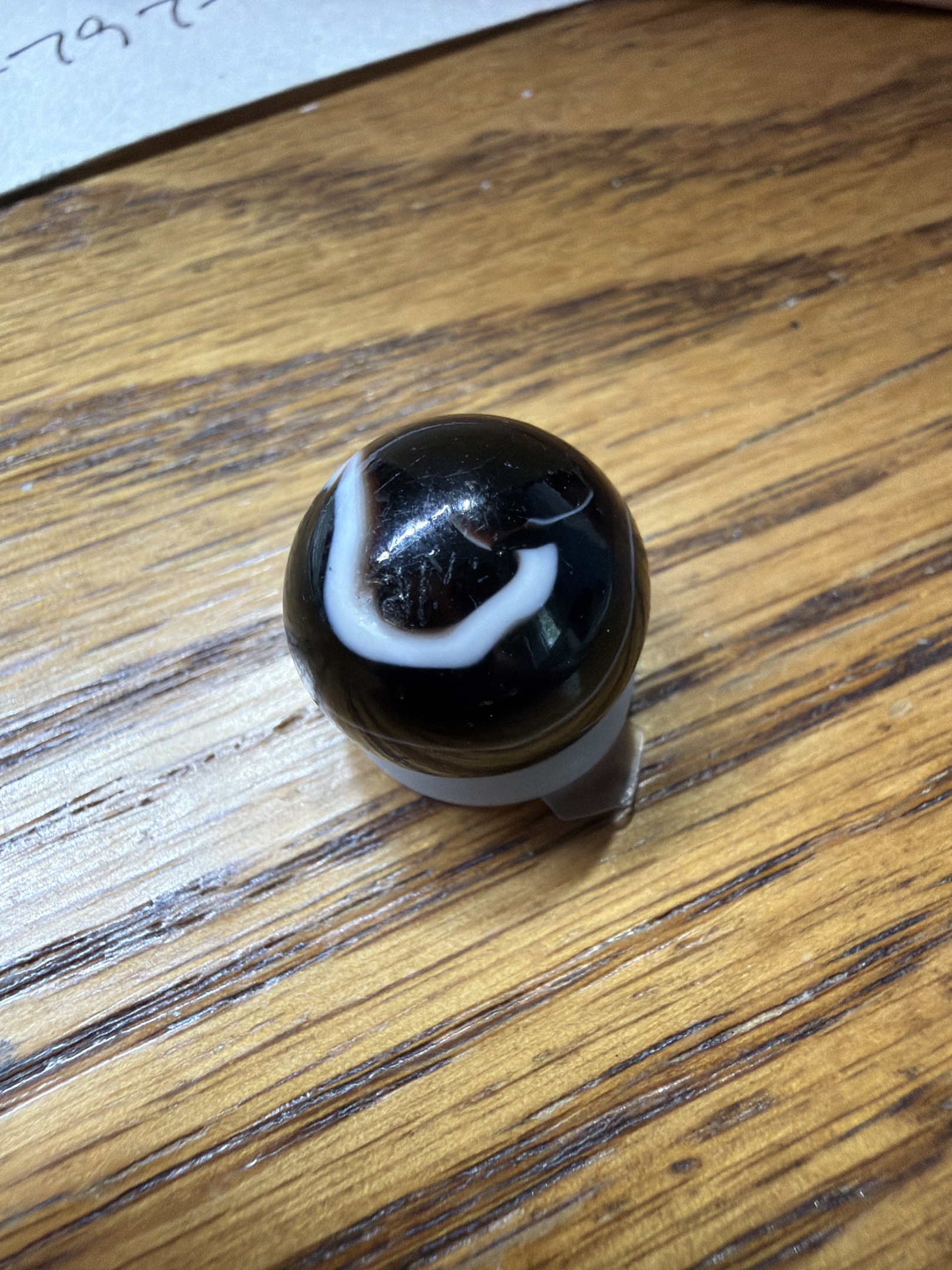 Black & White Swirl by Alley Agate