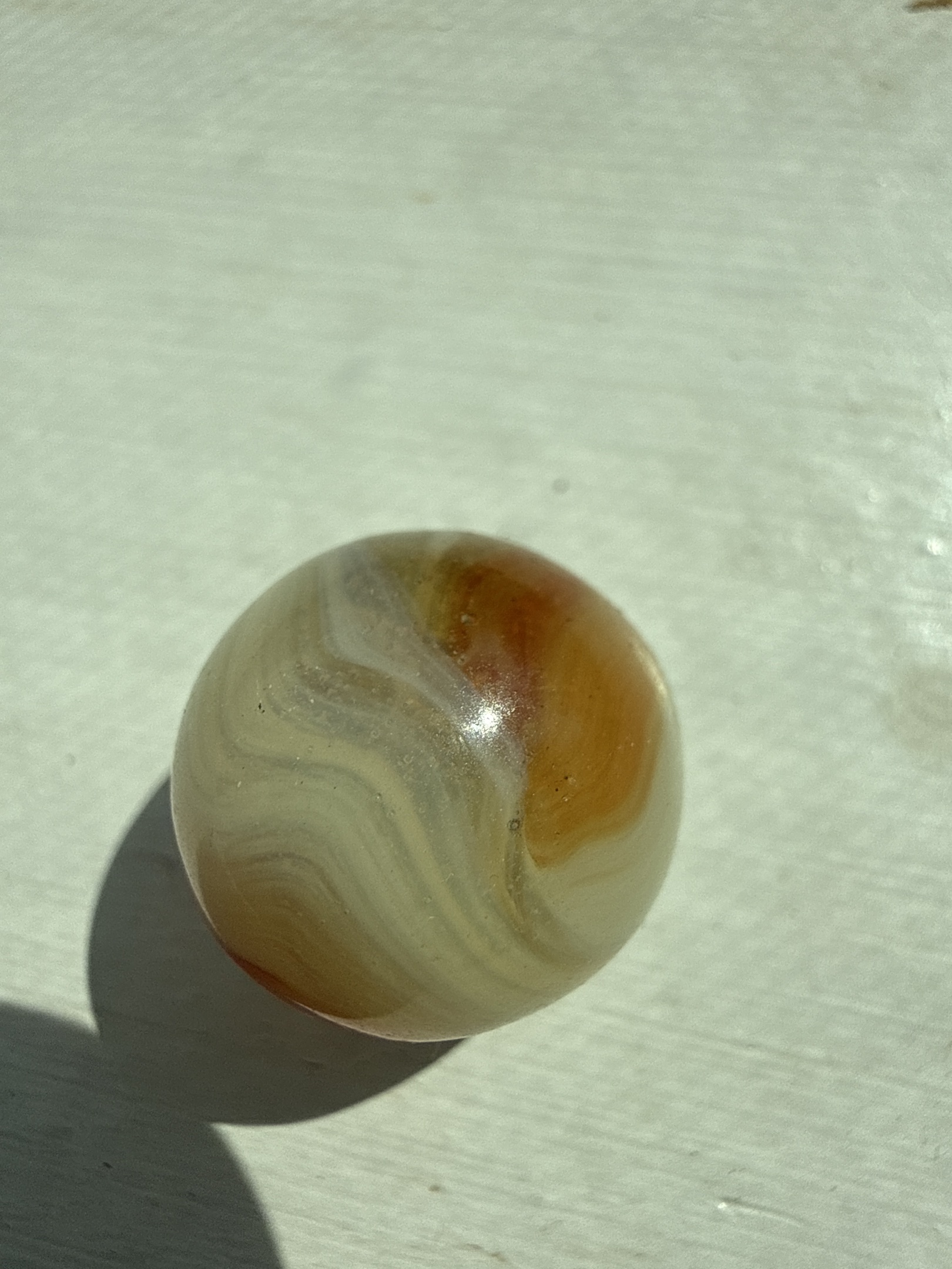 Caramel Slag (Butterscotch Slag) by Akro Agate, identification view