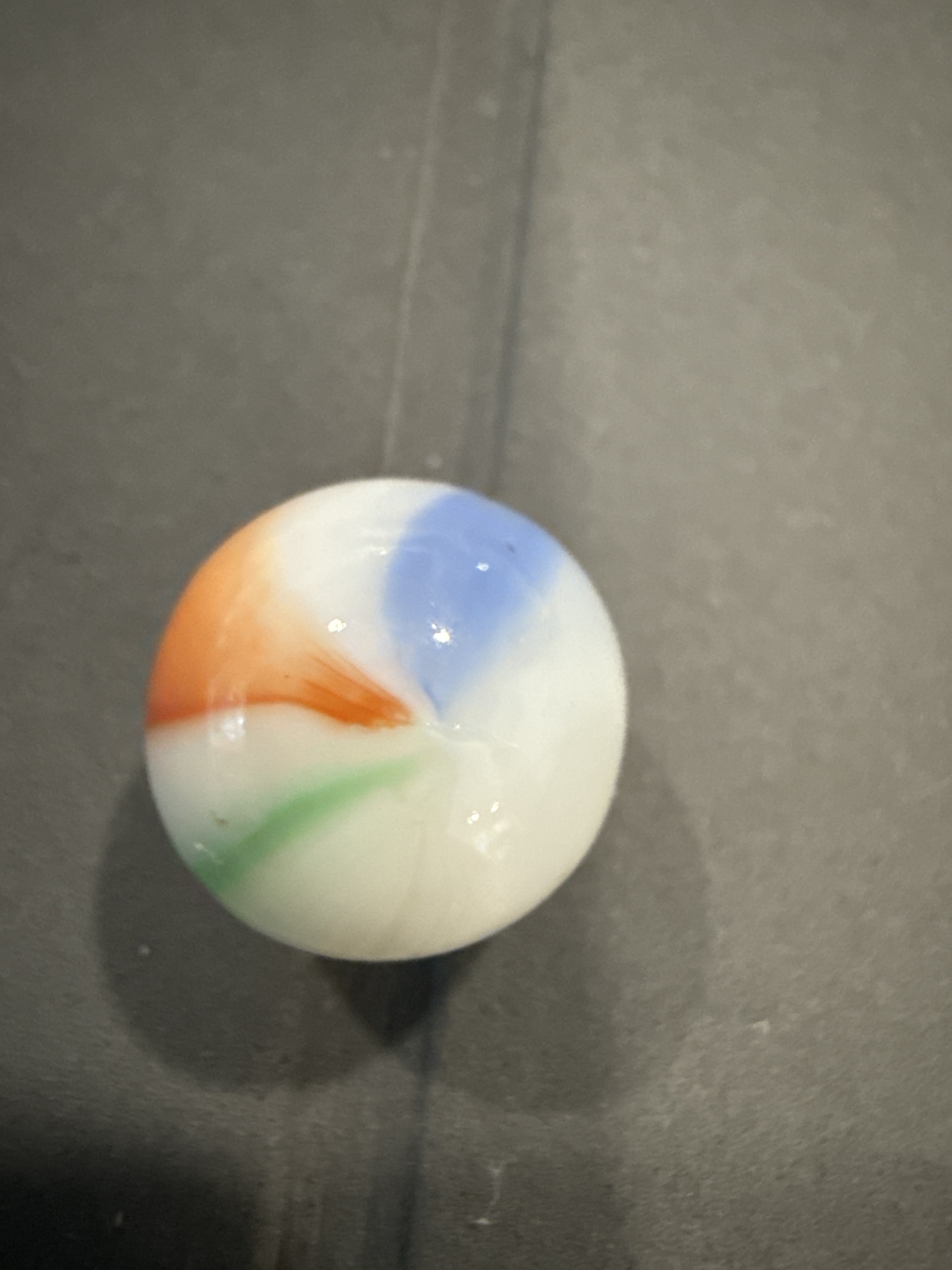 Parrot by Vitro Agate, identification view