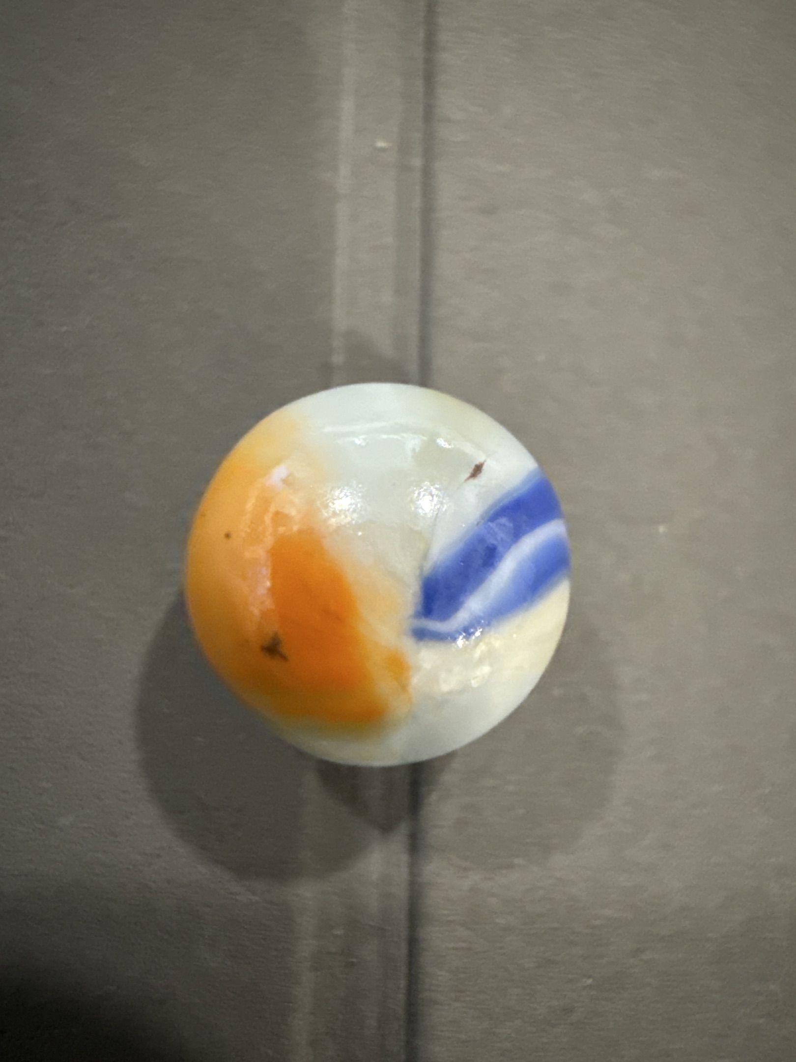 Orange and Blue Egg Yolk Special by Akro Agate Company, identification view
