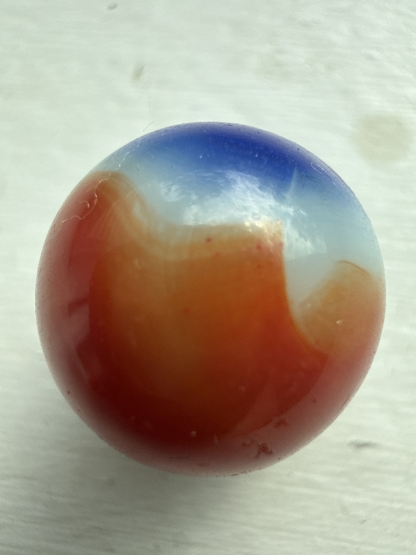 Special - Red and Blue on White by Akro Agate, identification view
