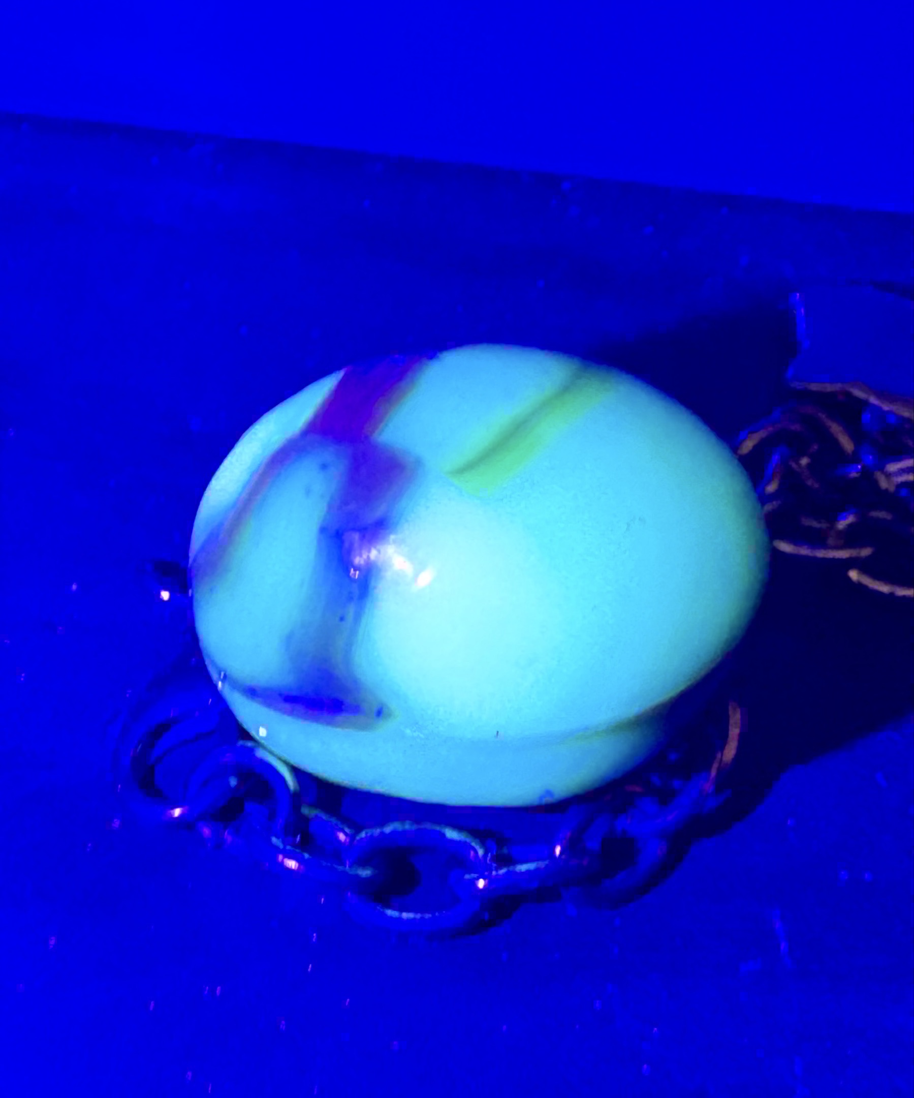 Peltier National Line Rainbo (NLR) 'Egg' Shape by Peltier Glass Company, identification view