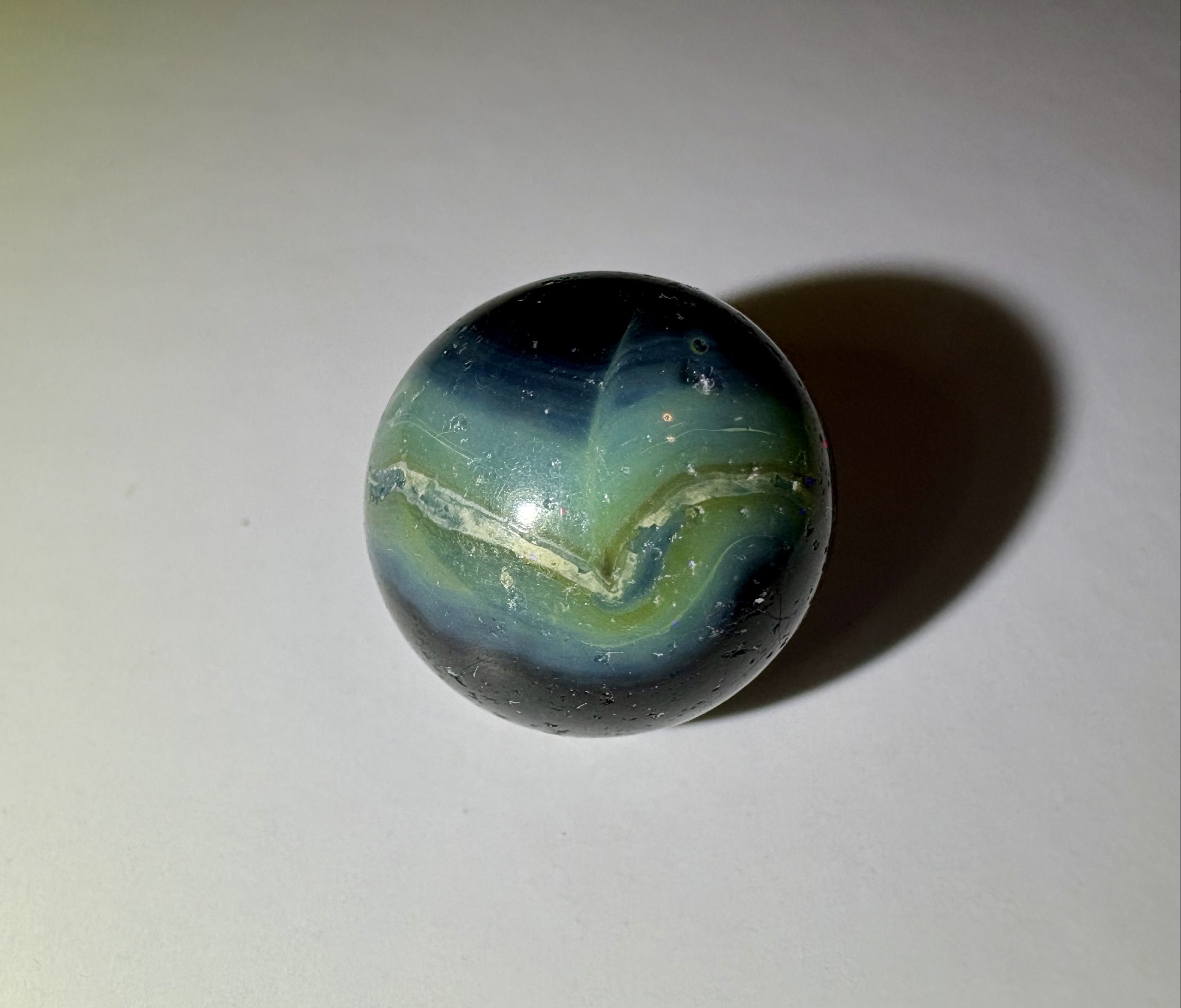 Green Fizz (National Onyx) by Peltier Glass Company, identification view