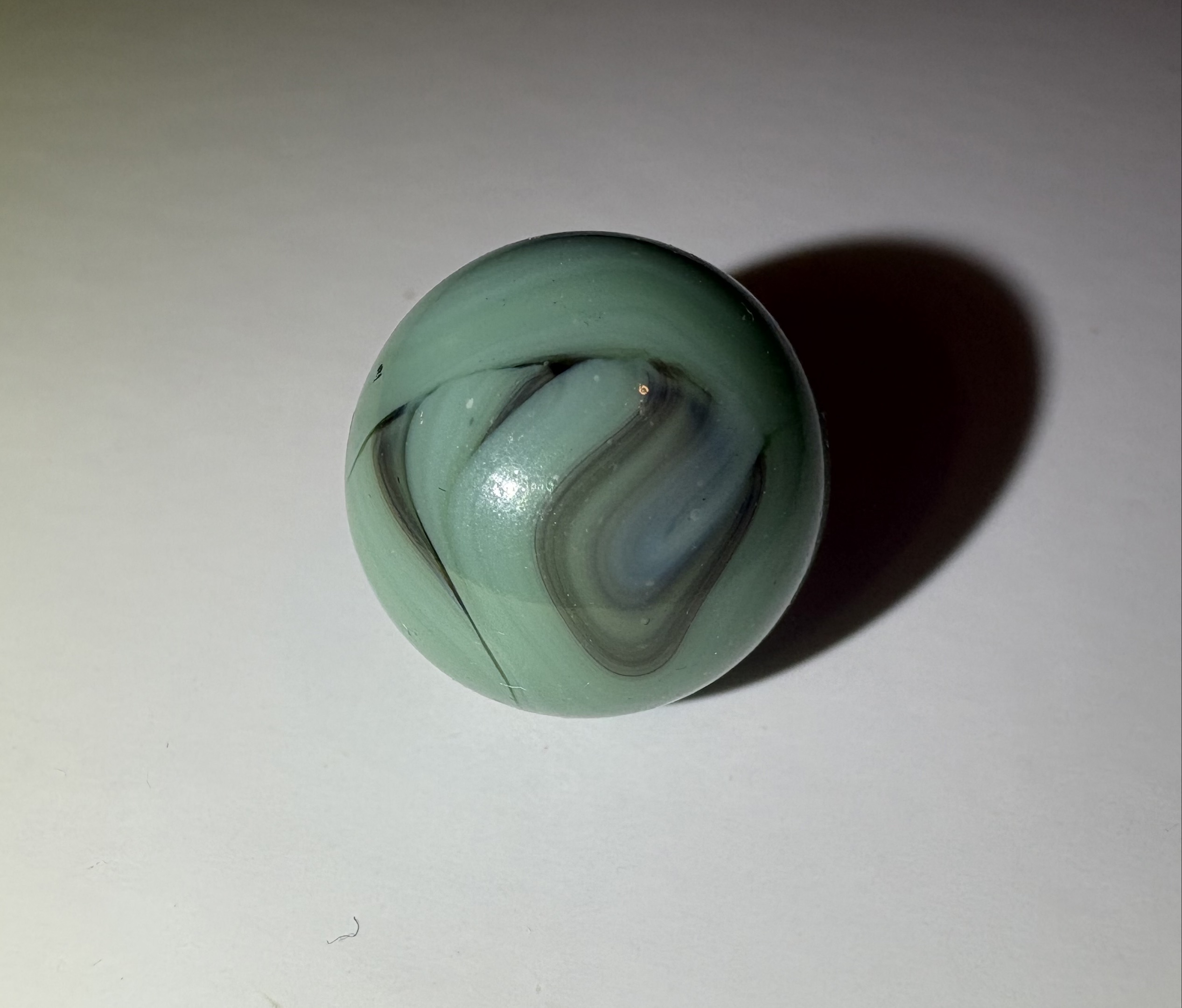 Alley Agate Jade Green Swirl by Alley Agate Company, identification view