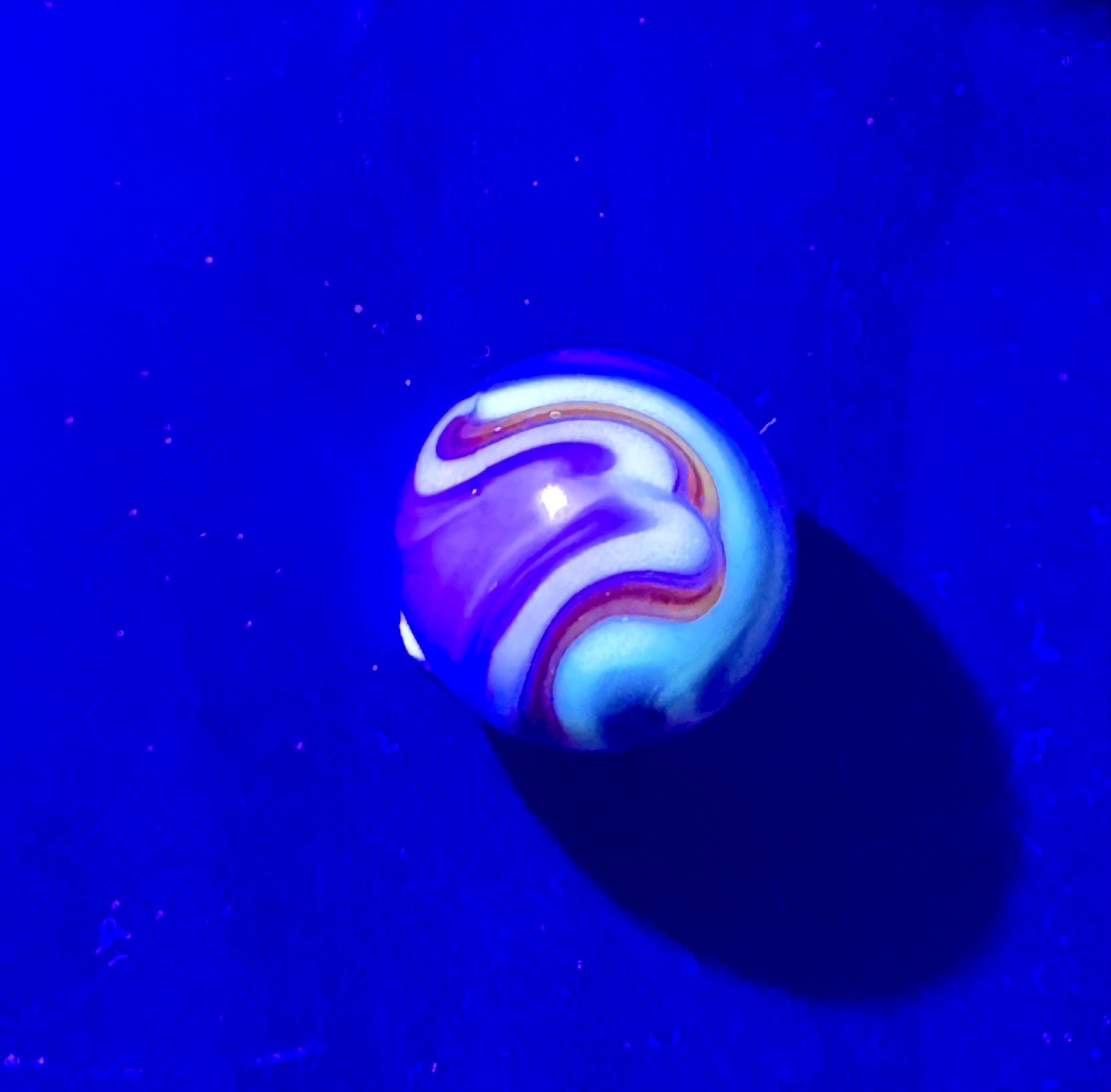 Jabo Classic UV Magnesium Swirl by Jabo, Inc., identification view