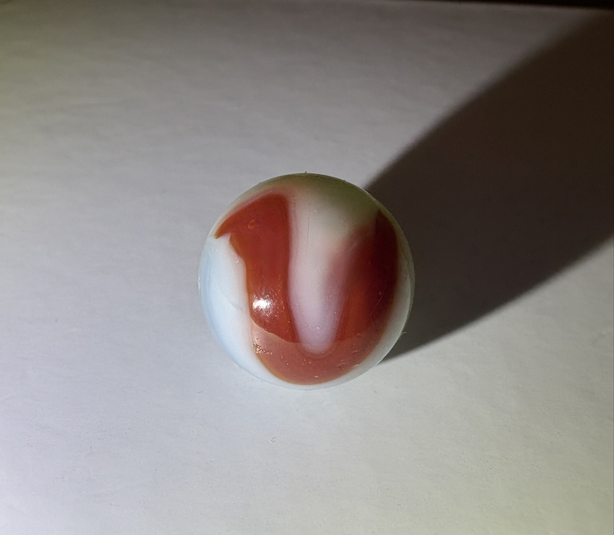 Red and Blue Conqueror by Vitro Agate Company, identification view
