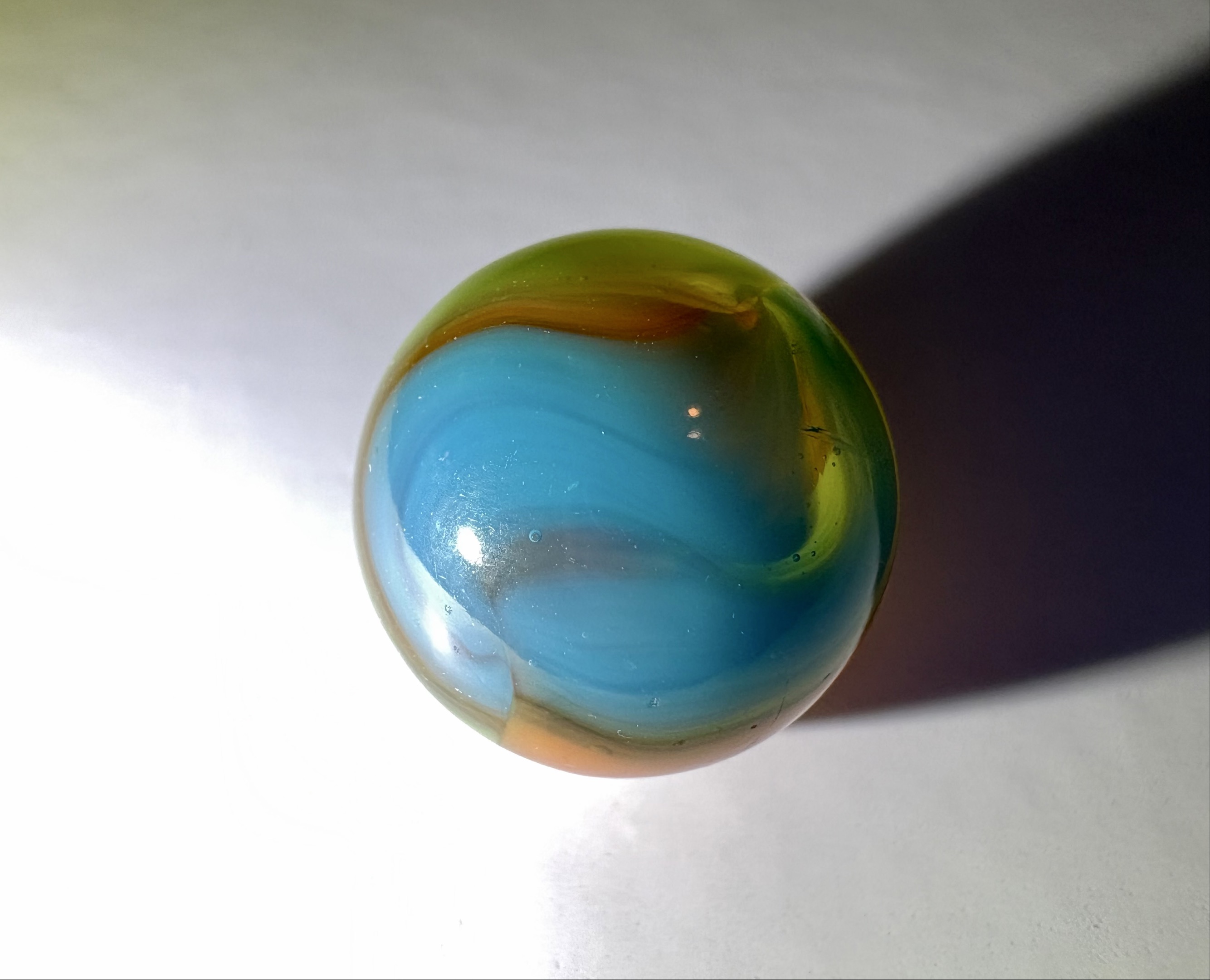 Vitro Tiger Eye by Vitro Agate Company, identification view