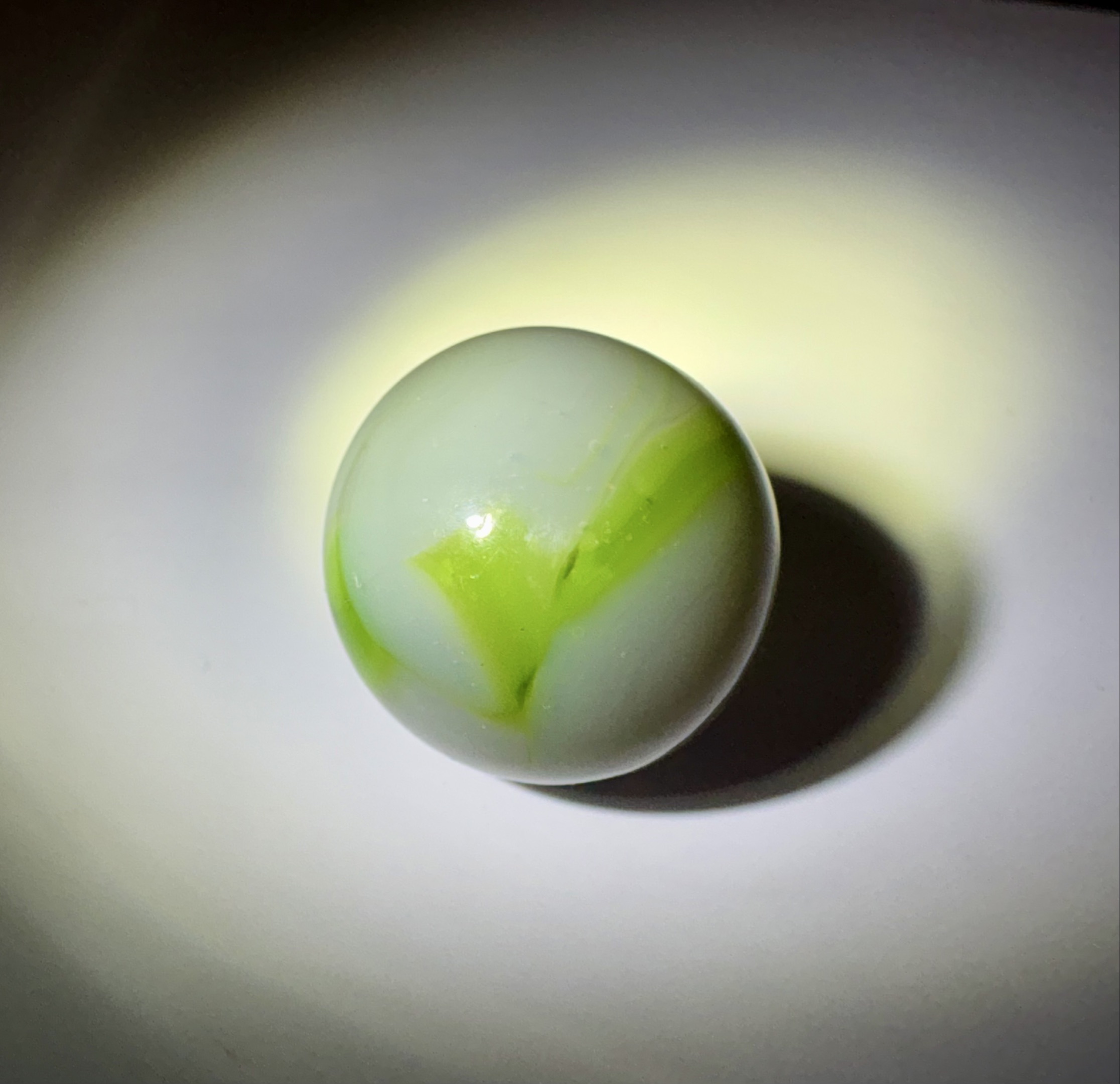 Akro Agate Uranium Slag by Akro Agate Company, identification view