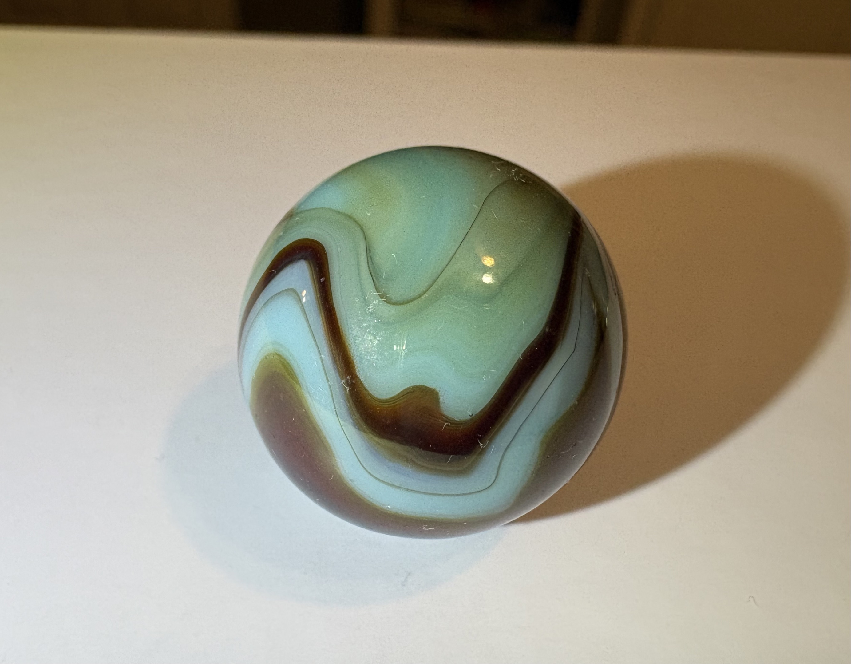 Multi-Color Swirl Shooter by Alley Agate Company, identification view