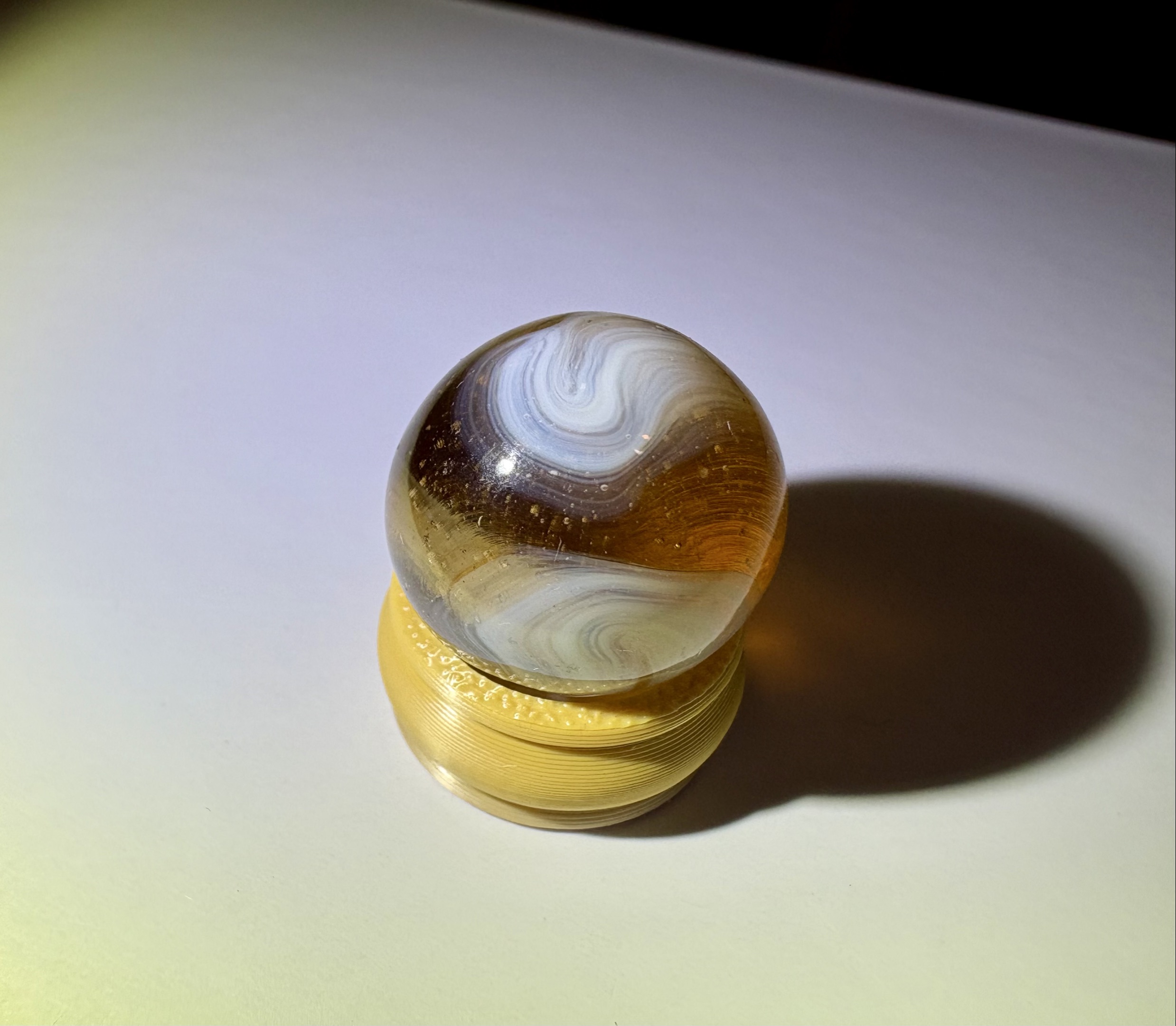 Amber Slag by Christensen Agate Company, identification view