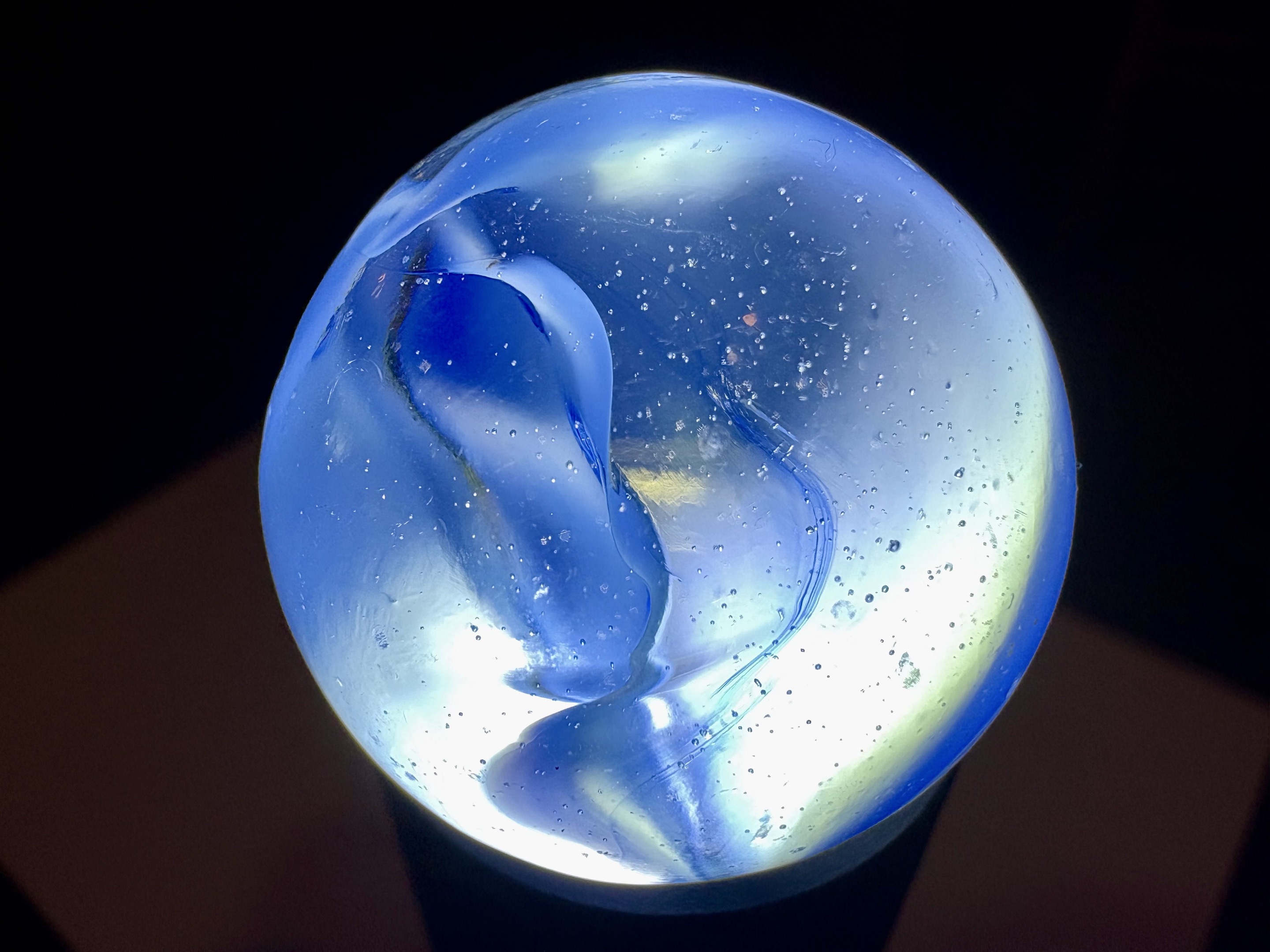 Blue Victory by Vitro Agate, identification view