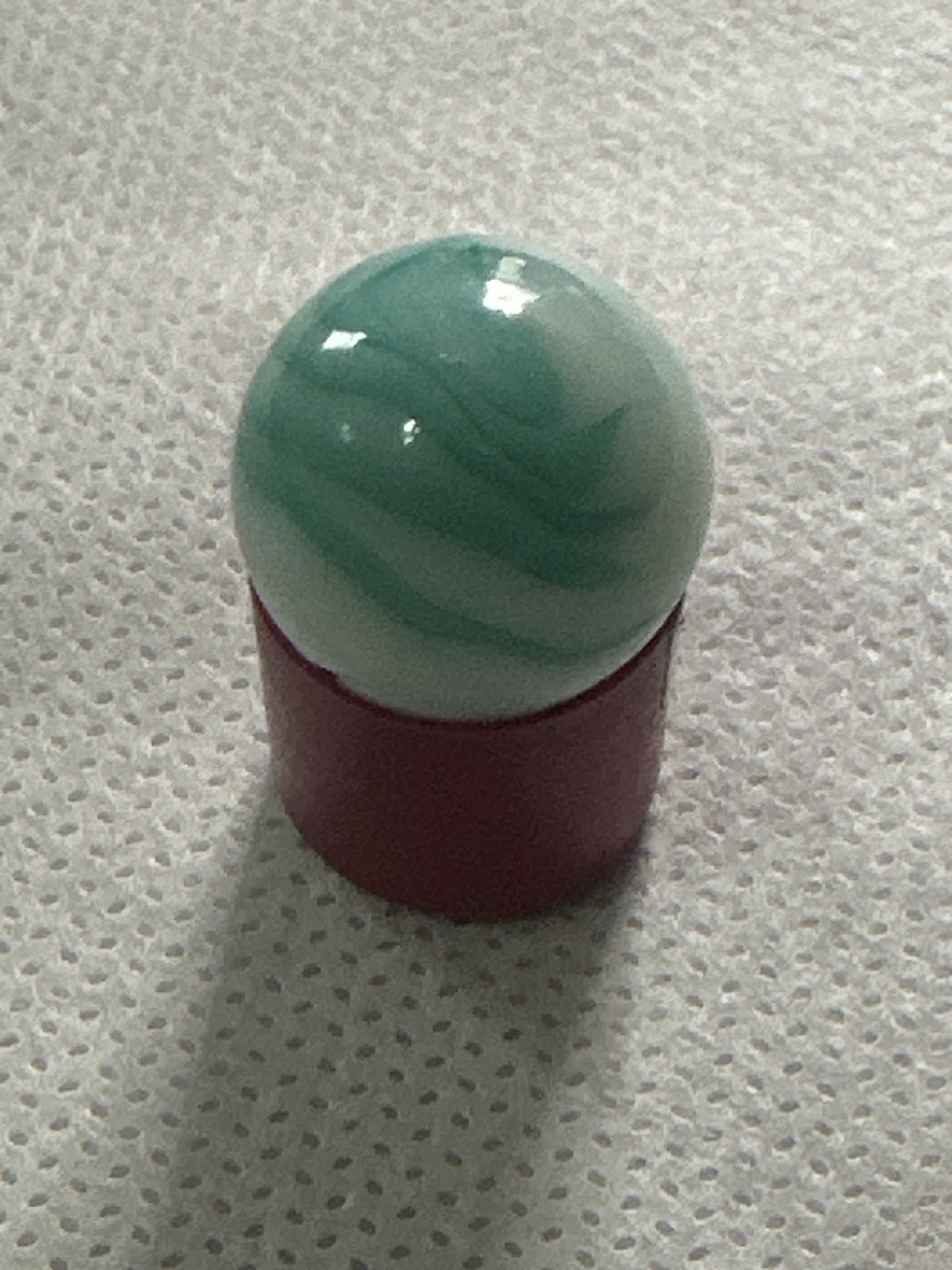 Green and White Swirl by Alley Agate, identification view