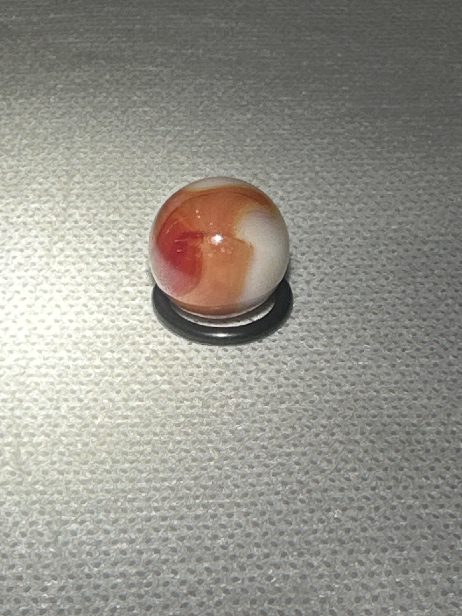 Special - Red and Orange on White by Akro Agate, identification view