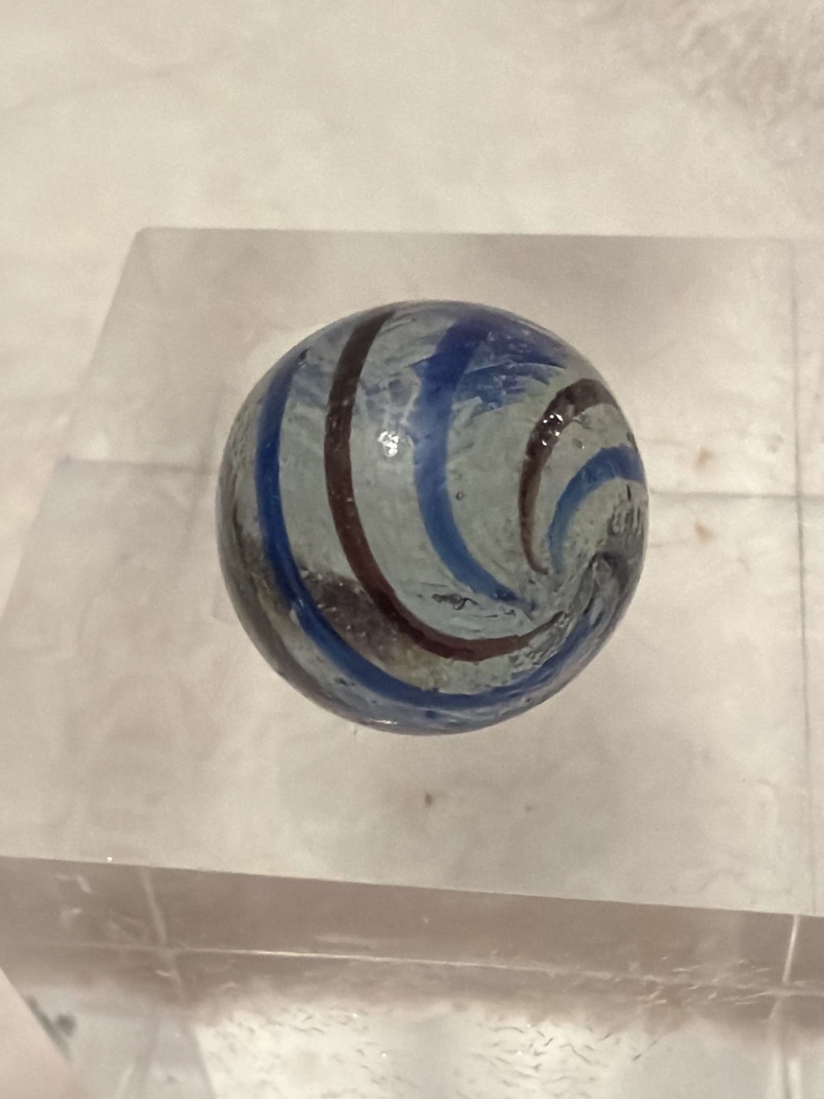Ribbon Core Swirl by German Handmade