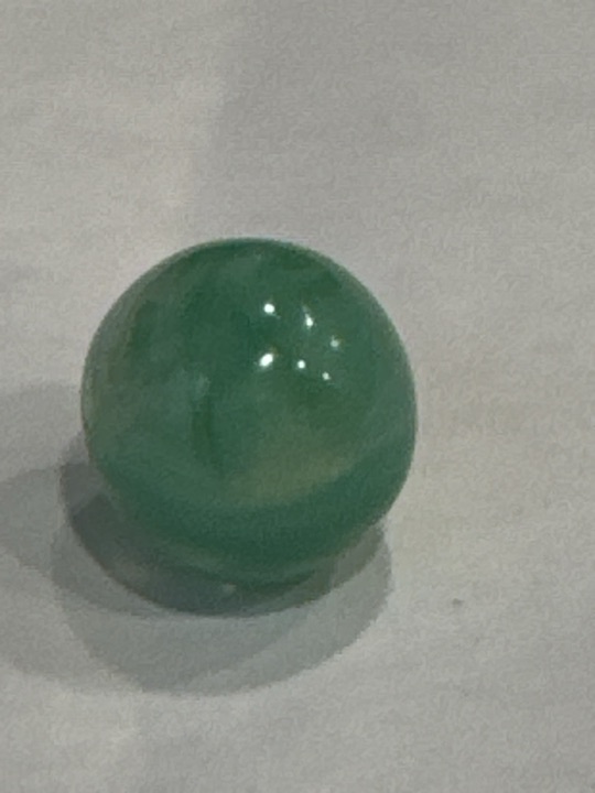 Green Cat's Eye by Vitro Agate, identification view