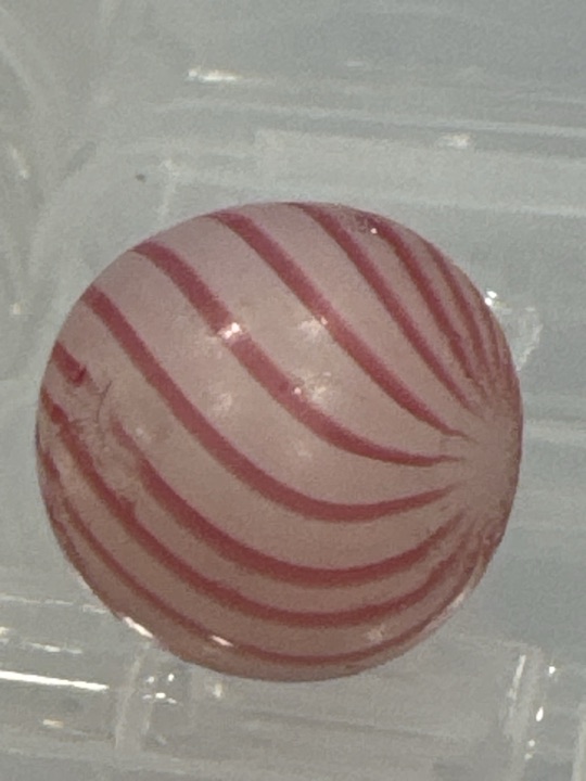 Red and White Clambroth by German Handmade