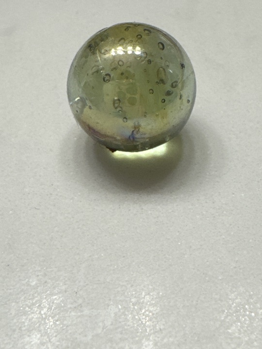 Seedy Clearie with Bubbles by Vitro Agate, identification view