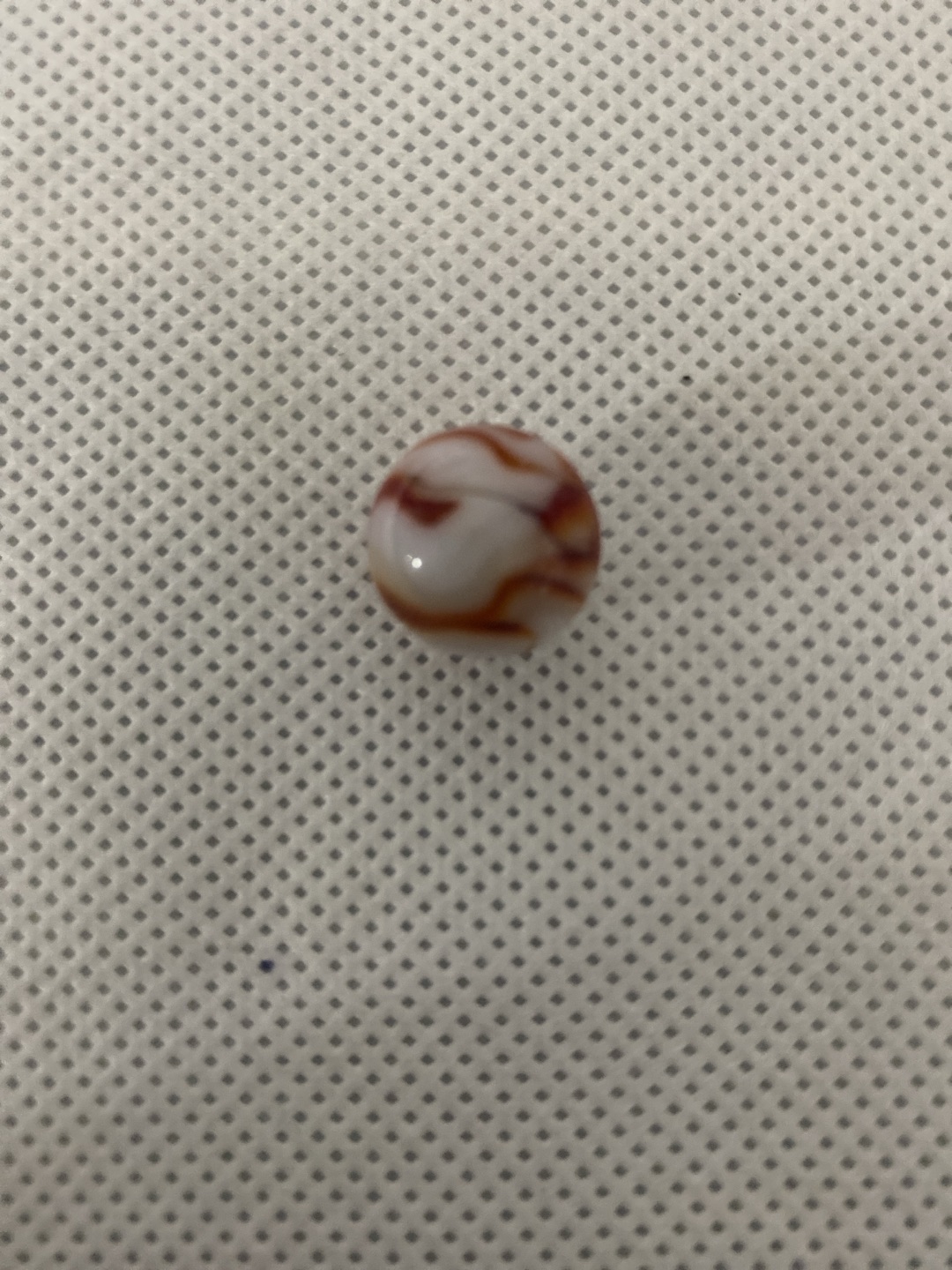 Carnelian Swirl by Akro Agate Company, identification view