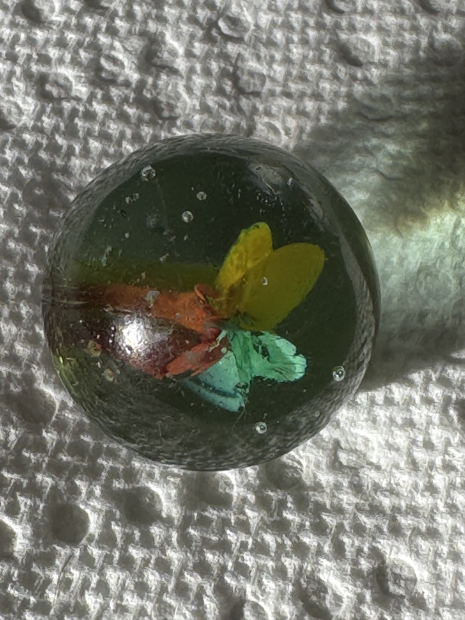 Master Glass Tri-Lite Cat's Eye by Master Glass, identification view