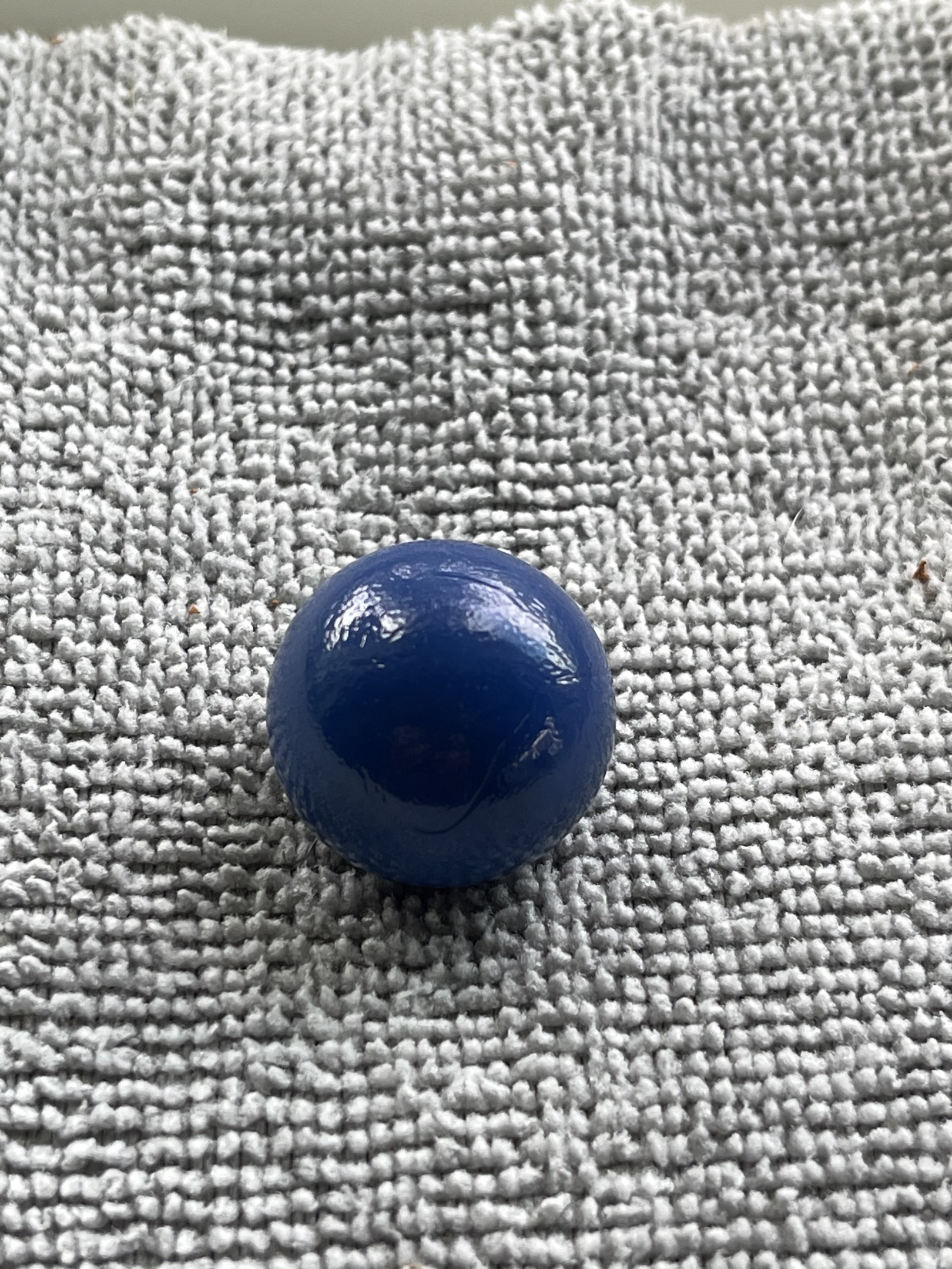 Solid Opaque Blue by Vitro Agate Company