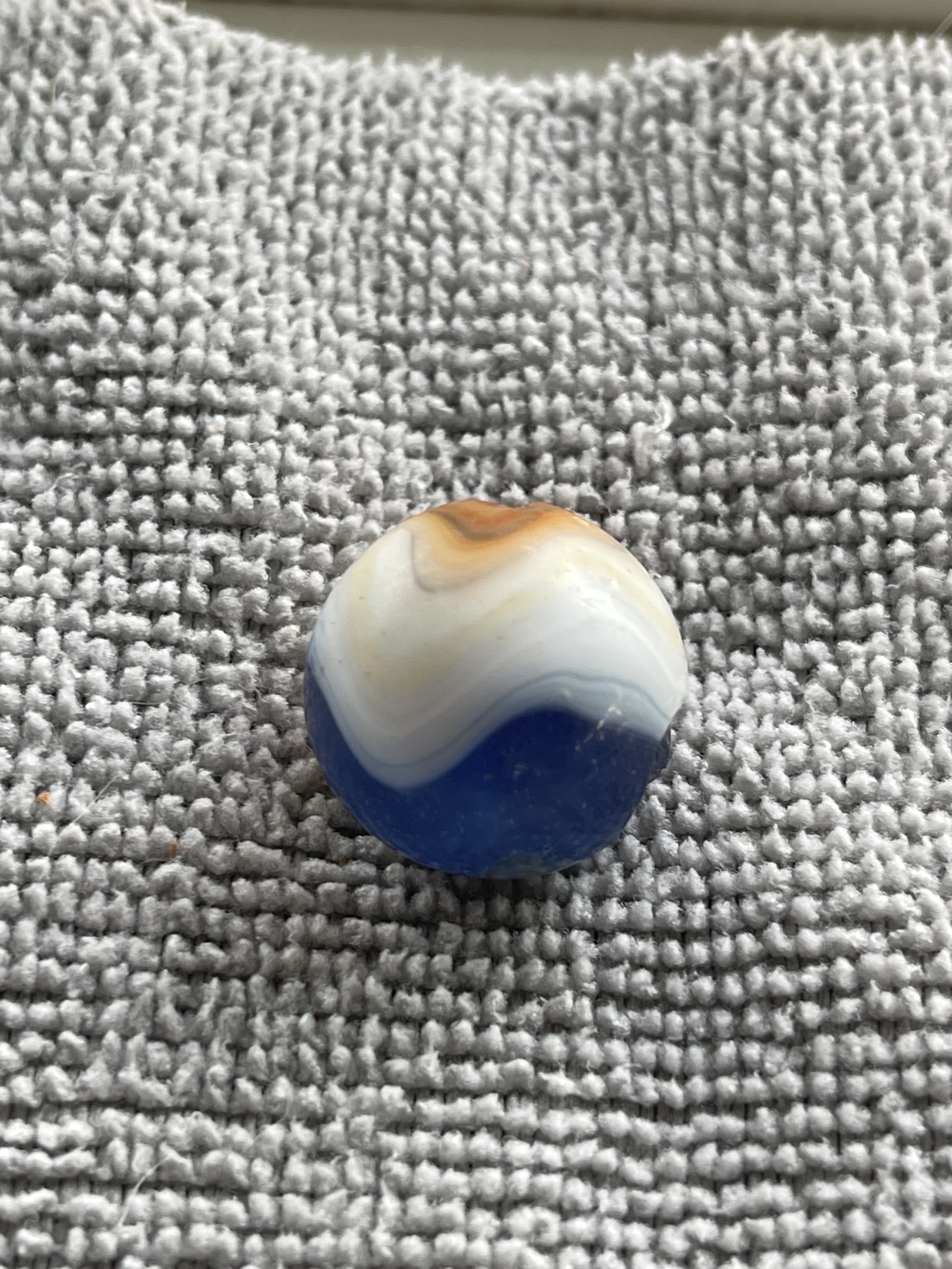 Tri-Color (Blue, White, Orange/Red) by Vitro Agate Company