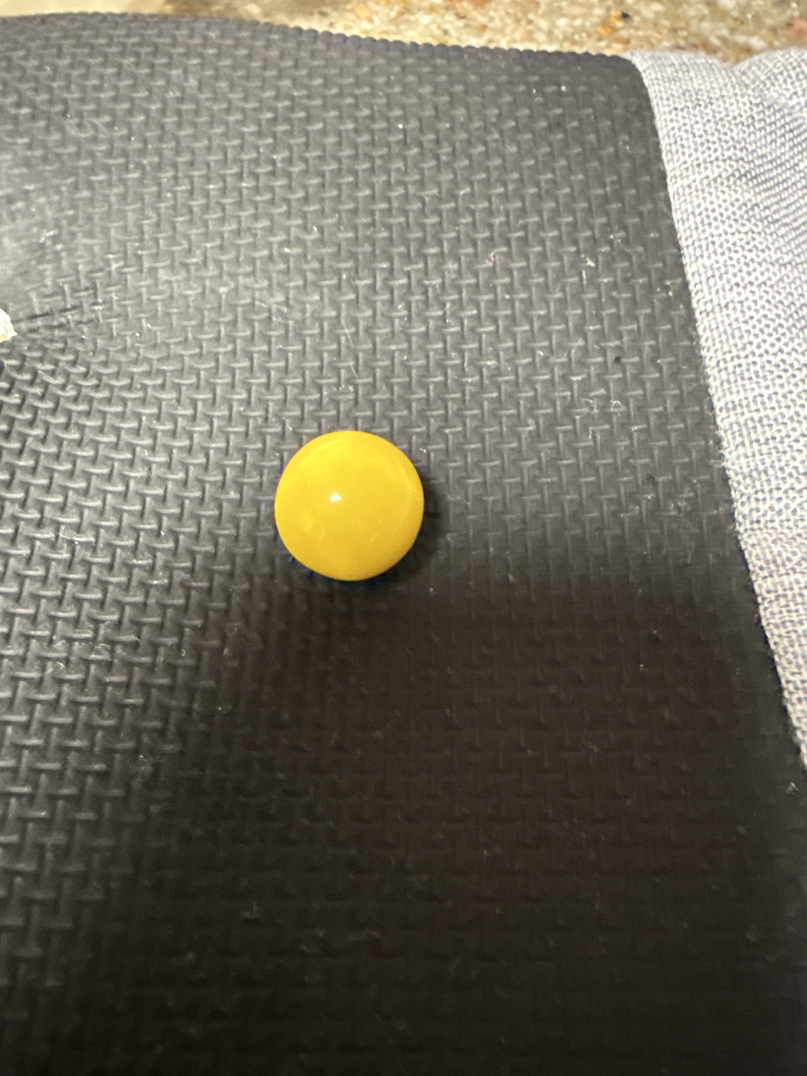 Solid Yellow Game by Marble King, identification view