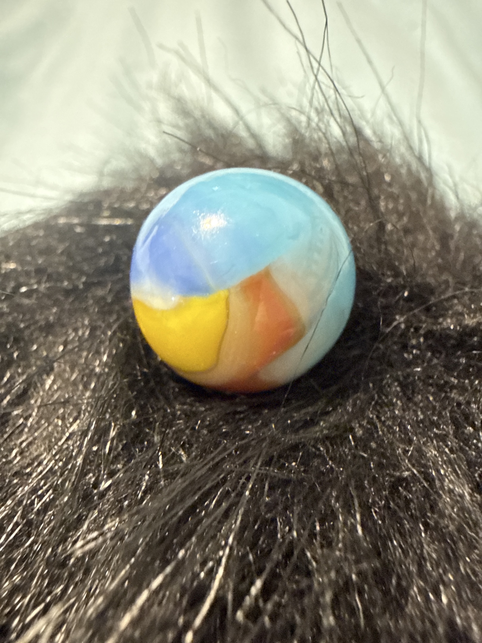 Special Tri-Color Patch by Akro Agate, identification view