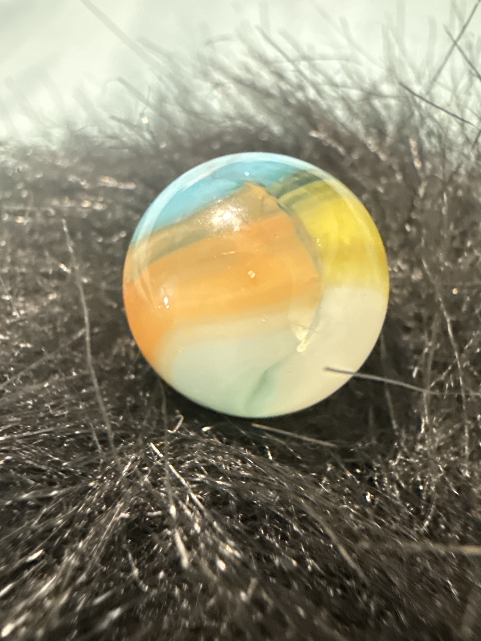 Parrot by Vitro Agate, identification view