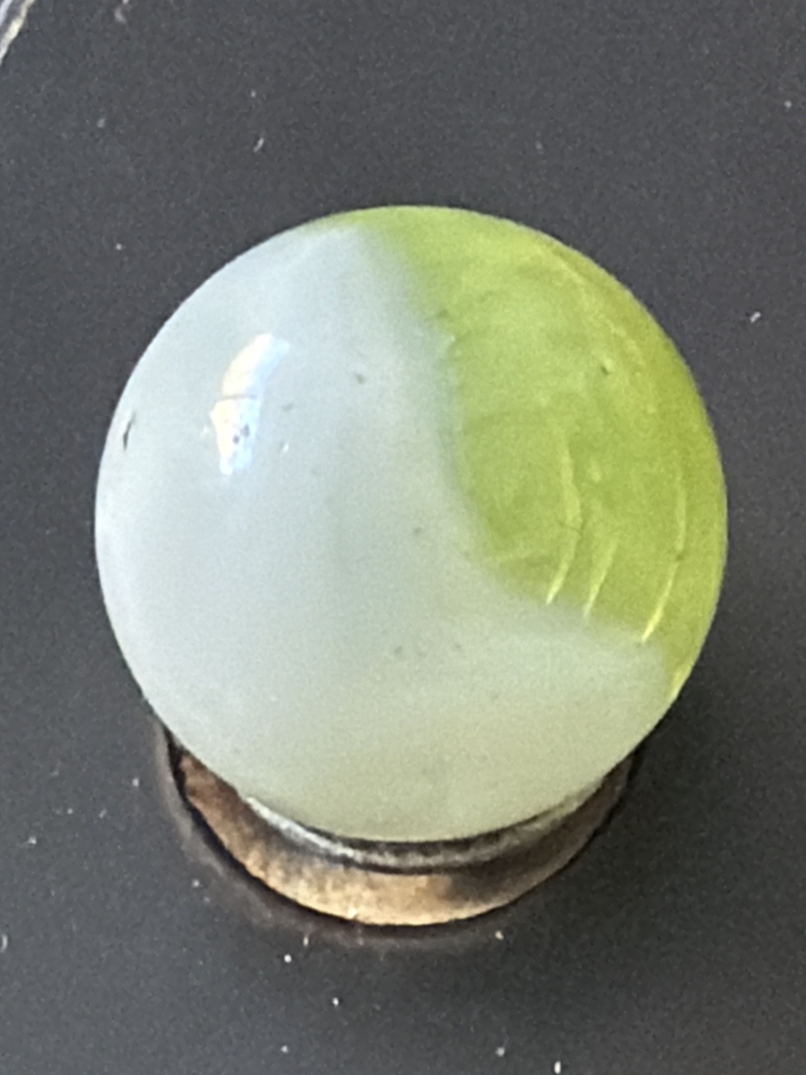 Limeade by Vitro Agate Company, identification view