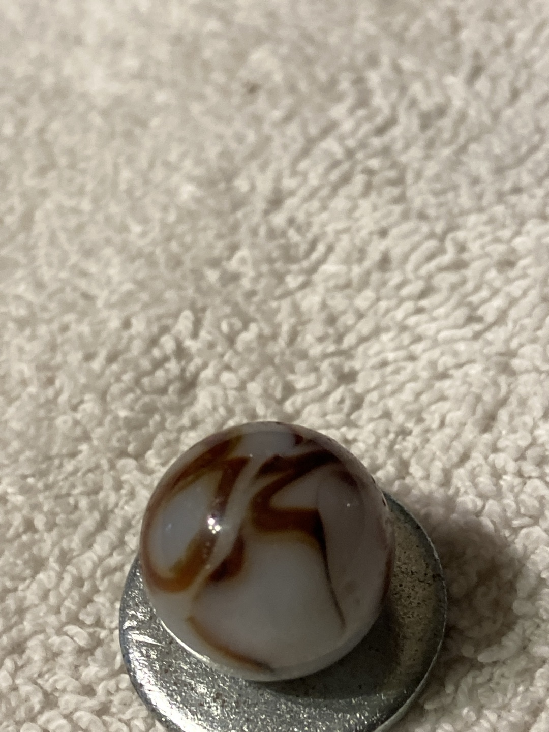 White Oxblood by Akro Agate Company, identification view