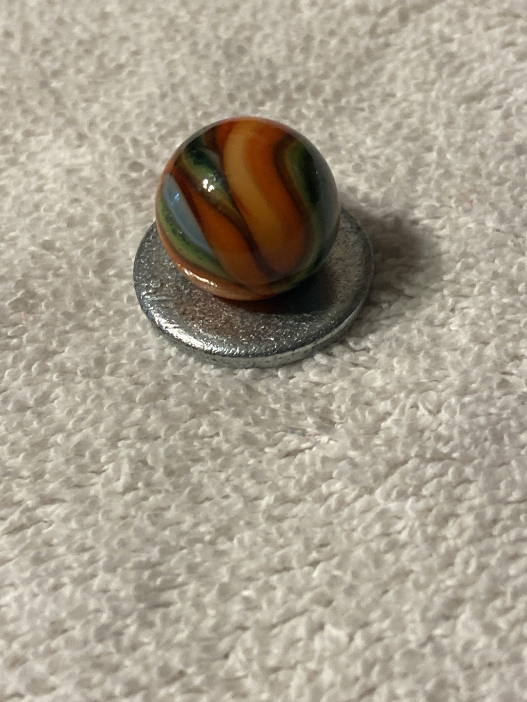 Tri-Color Swirl (Orange, Green, Blue) by Akro Agate Company, identification view