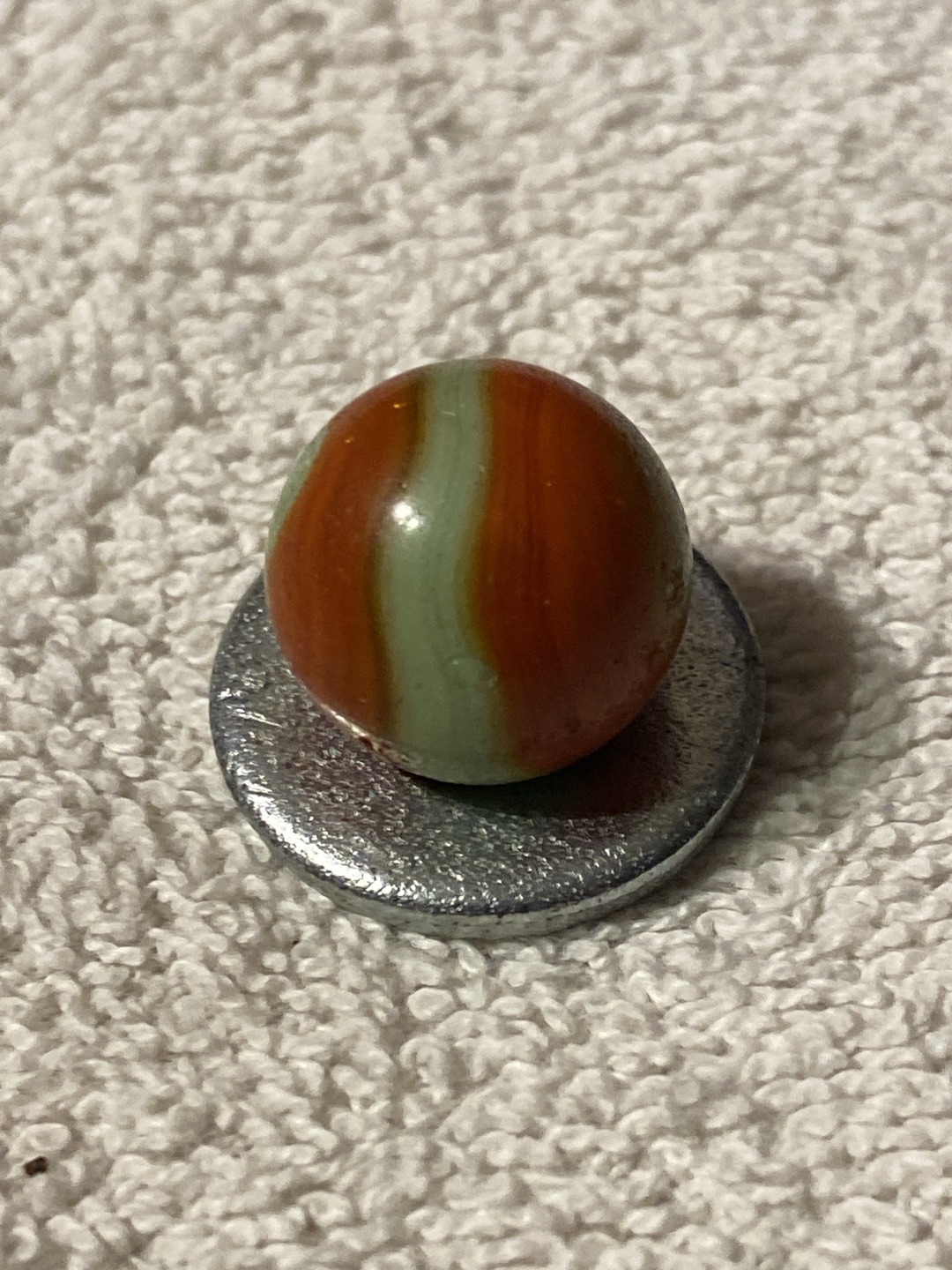 Mint and Orange Swirl by Akro Agate Company, identification view