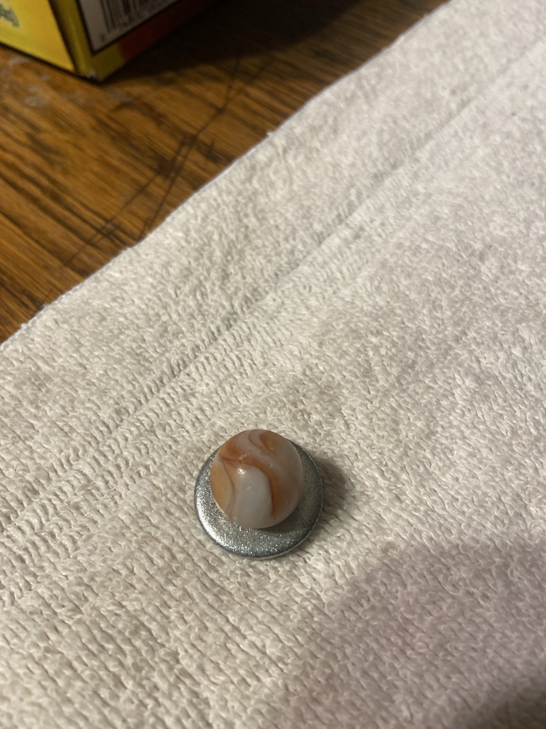 Orange Swirl by Akro Agate Company, identification view