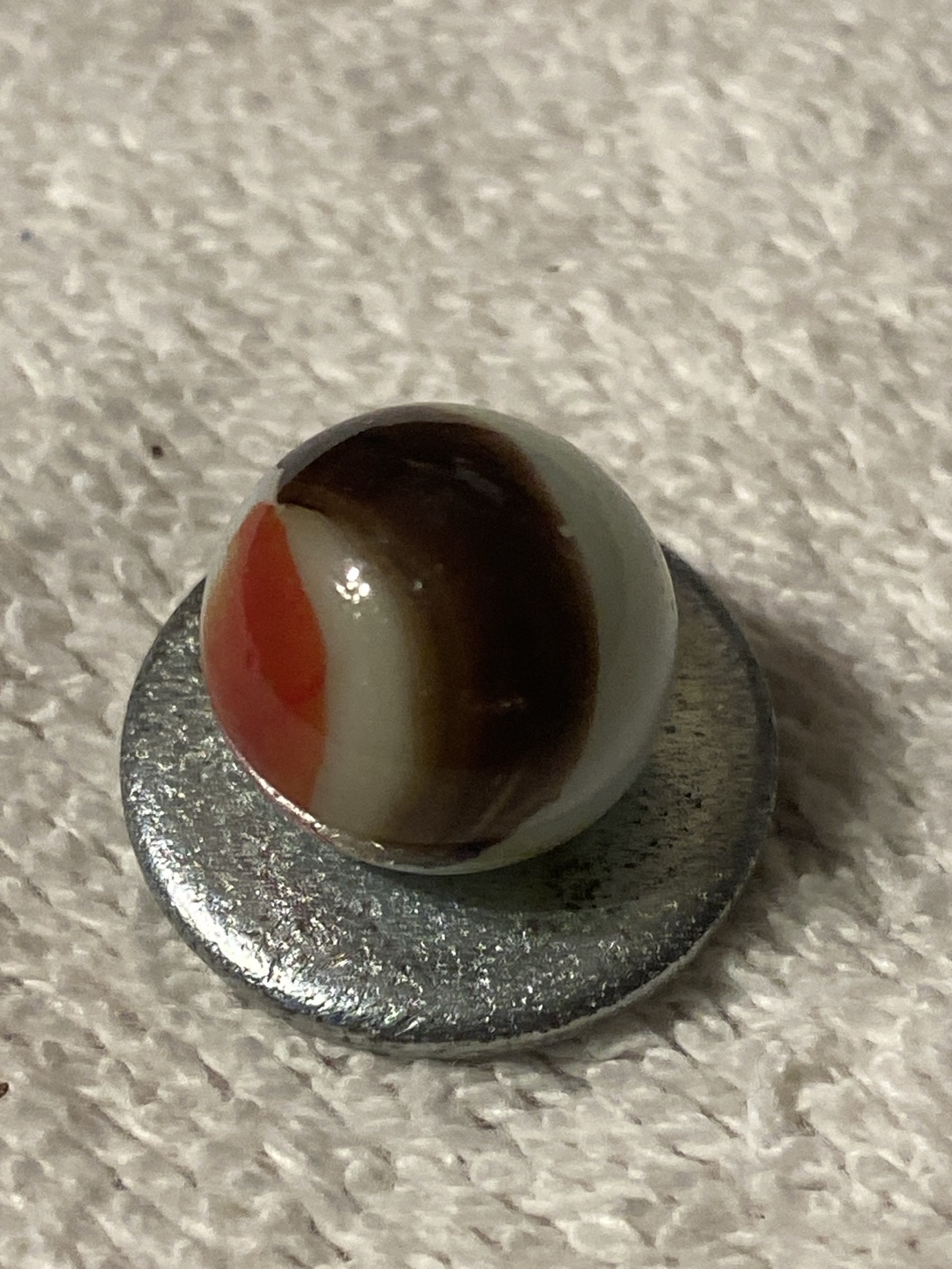 Tri-Lite by Vitro Agate Company, identification view