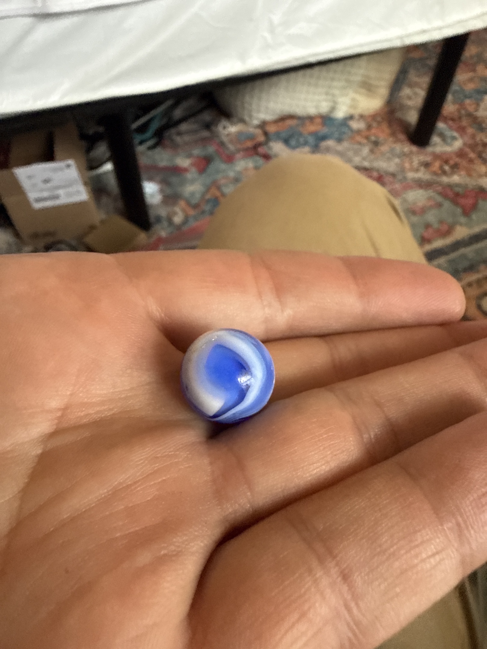 Blue and White Corkscrew by Akro Agate, identification view