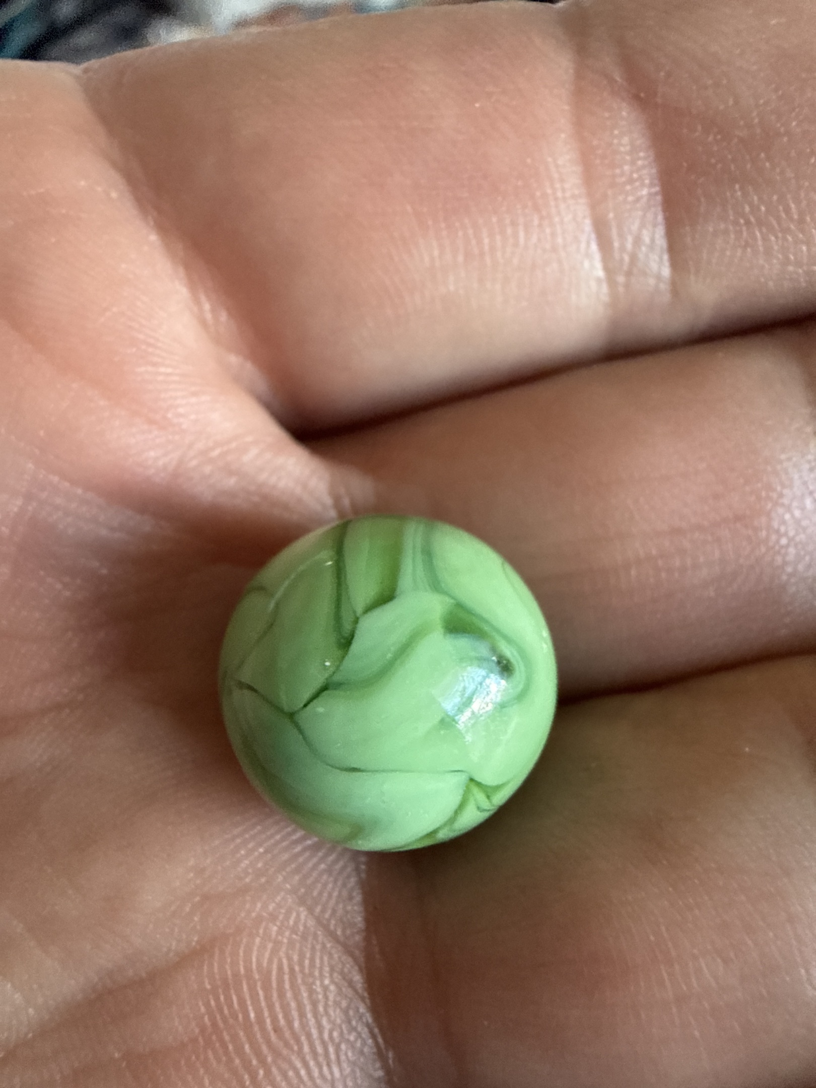 Green Swirl / Green Onion by Alley Agate, identification view