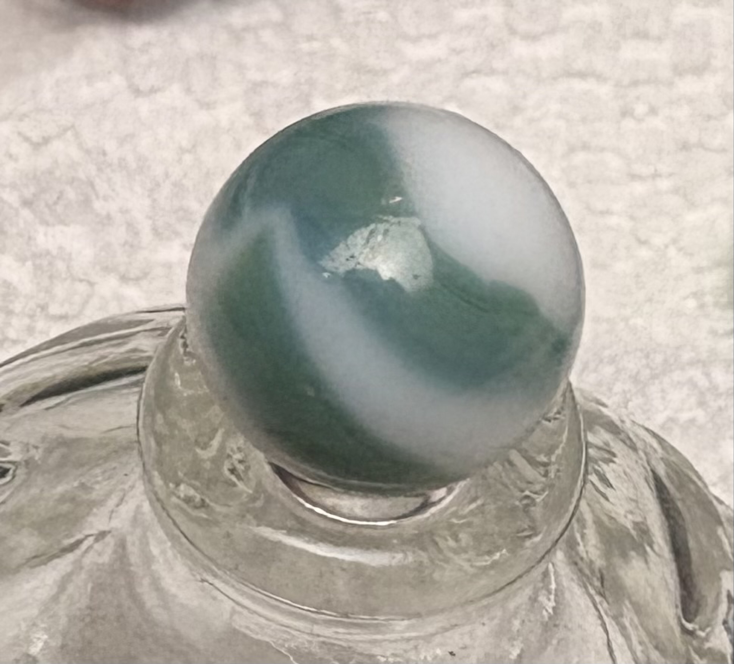Green and White Swirl by Alley Agate, identification view