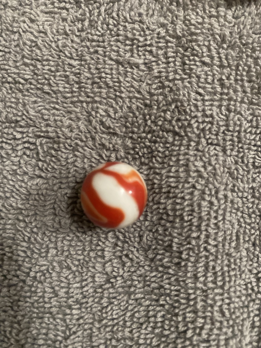 Tiger Eye Red and White by Vitro Agate, identification view
