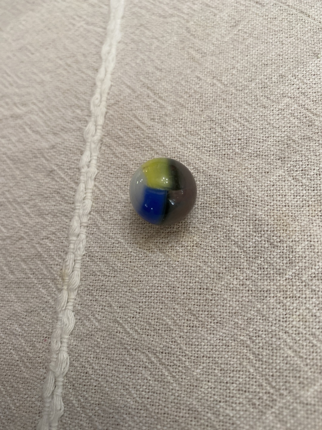 Multi-Color Patch by Akro Agate, identification view